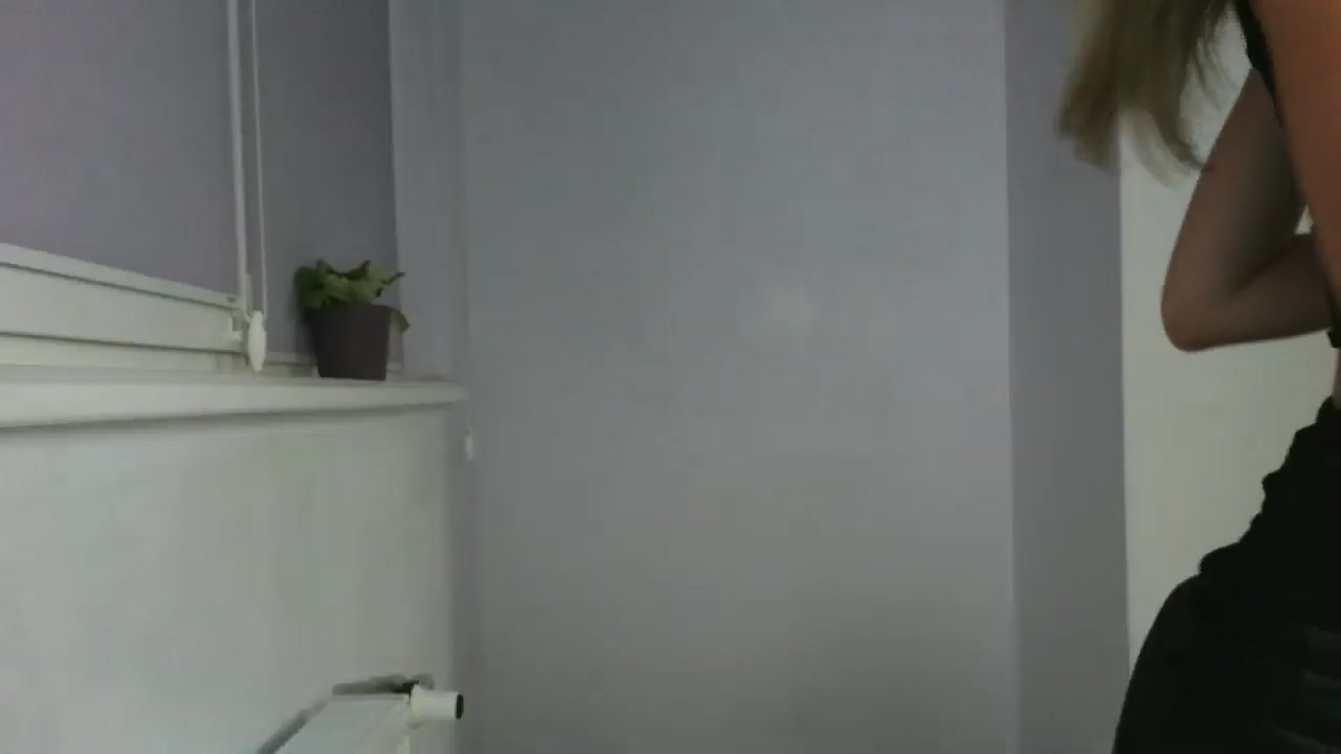 Gallery image thumbnail from MaryyCo's myfreecams stream on, 07/17/2025, 20:41 image 5 of 20