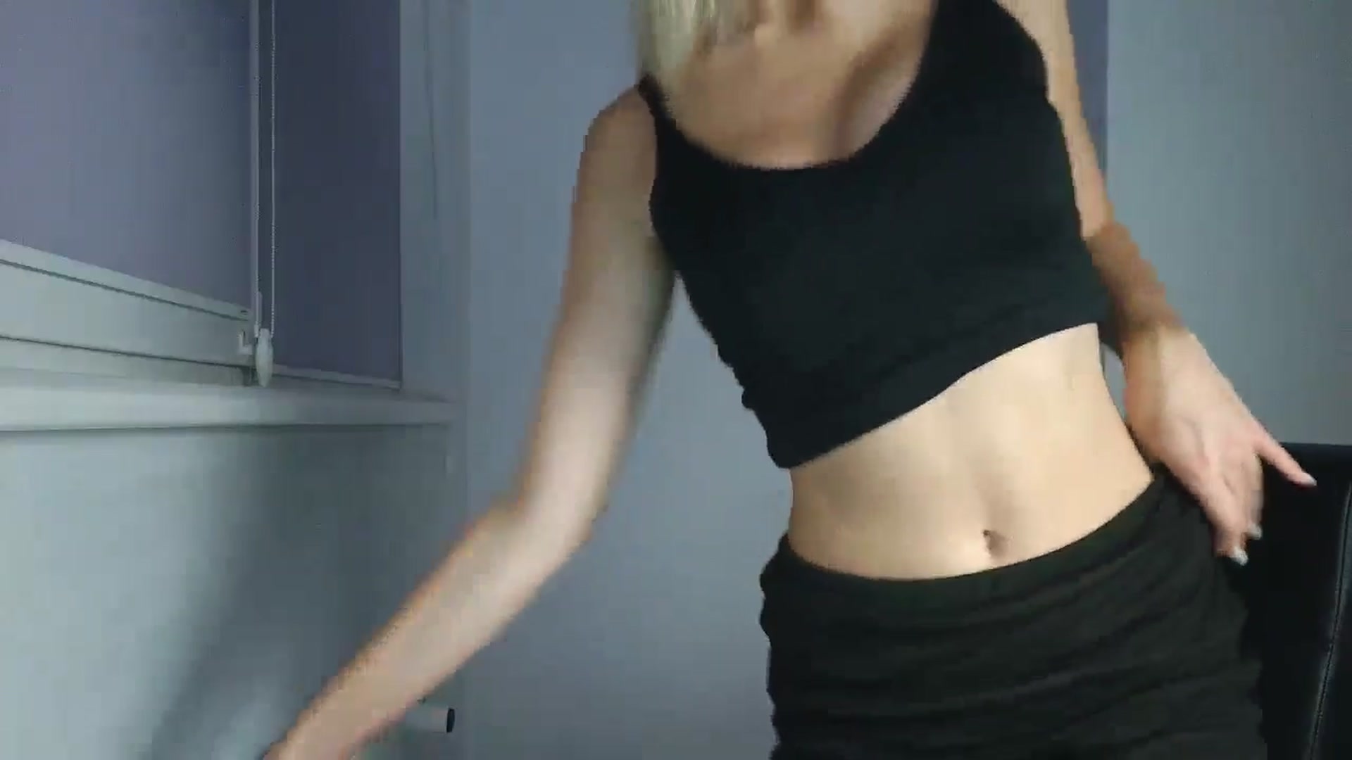 Gallery image thumbnail from MaryyCo's myfreecams stream on, 08/18/2025, 20:51 image 2 of 20