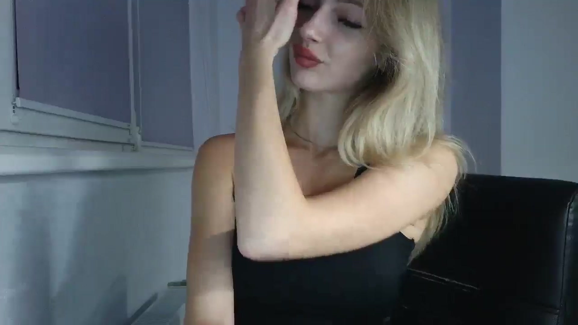 Gallery image thumbnail from MaryyCo's myfreecams stream on, 09/10/2025, 23:08 image 19 of 20