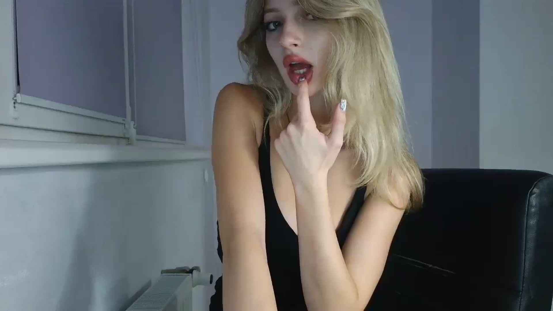 Gallery image thumbnail from MaryyCo's myfreecams stream on, 09/10/2025, 23:08 image 20 of 20