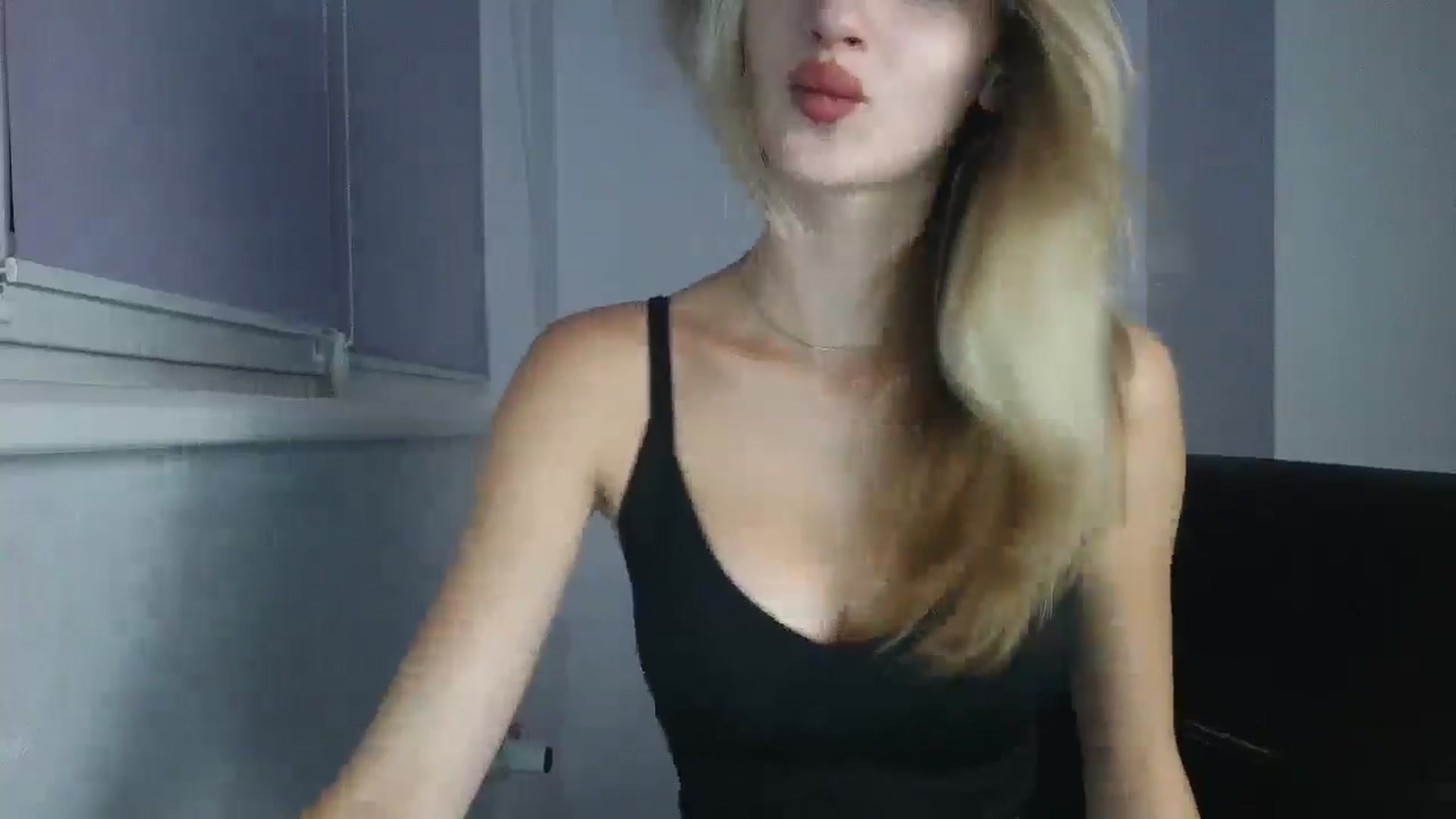 Gallery image thumbnail from MaryyCo's myfreecams stream on, 09/22/2025, 21:07 image 6 of 20