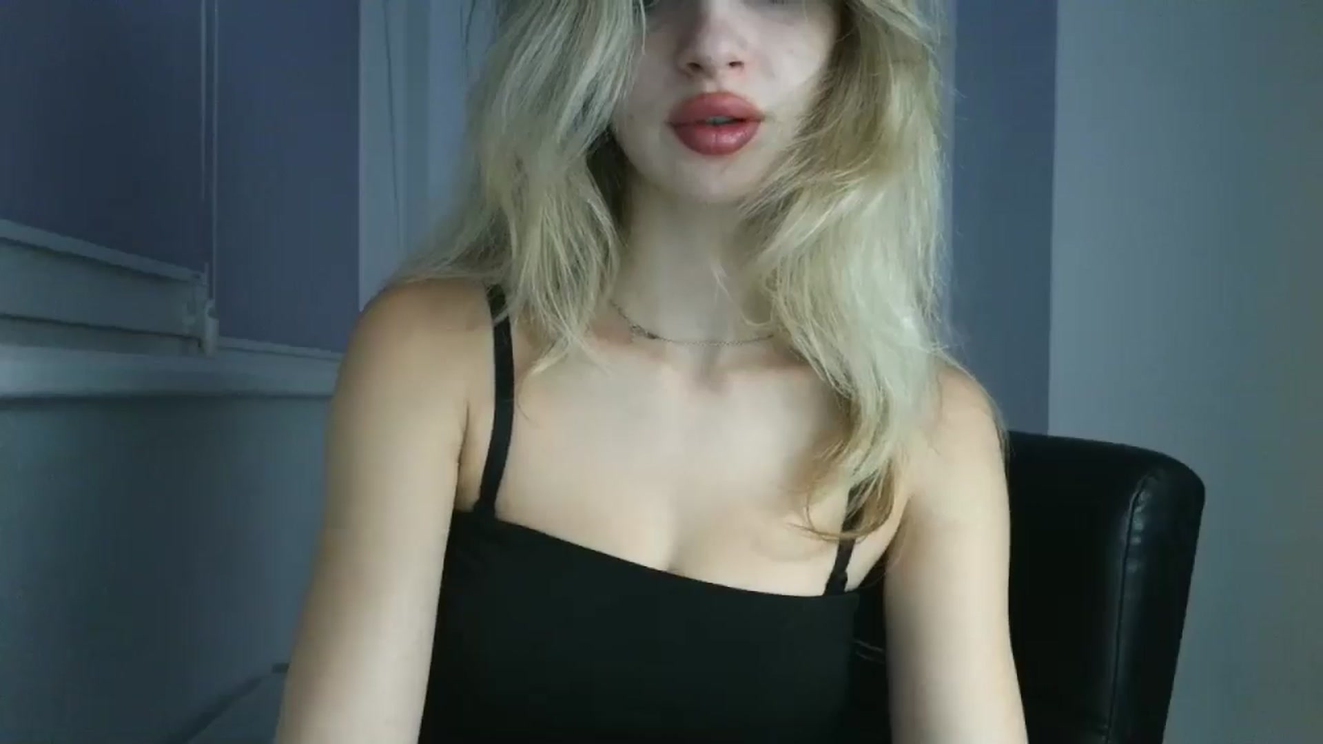 Gallery image thumbnail from MaryyCo's myfreecams stream on, 10/09/2025, 23:35 image 11 of 20