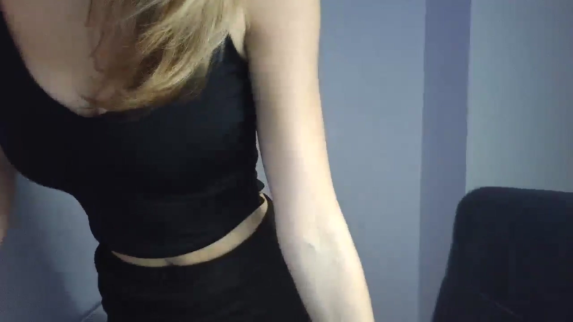 Gallery image thumbnail from MaryyCo's myfreecams stream on, 10/12/2025, 15:55 image 4 of 20
