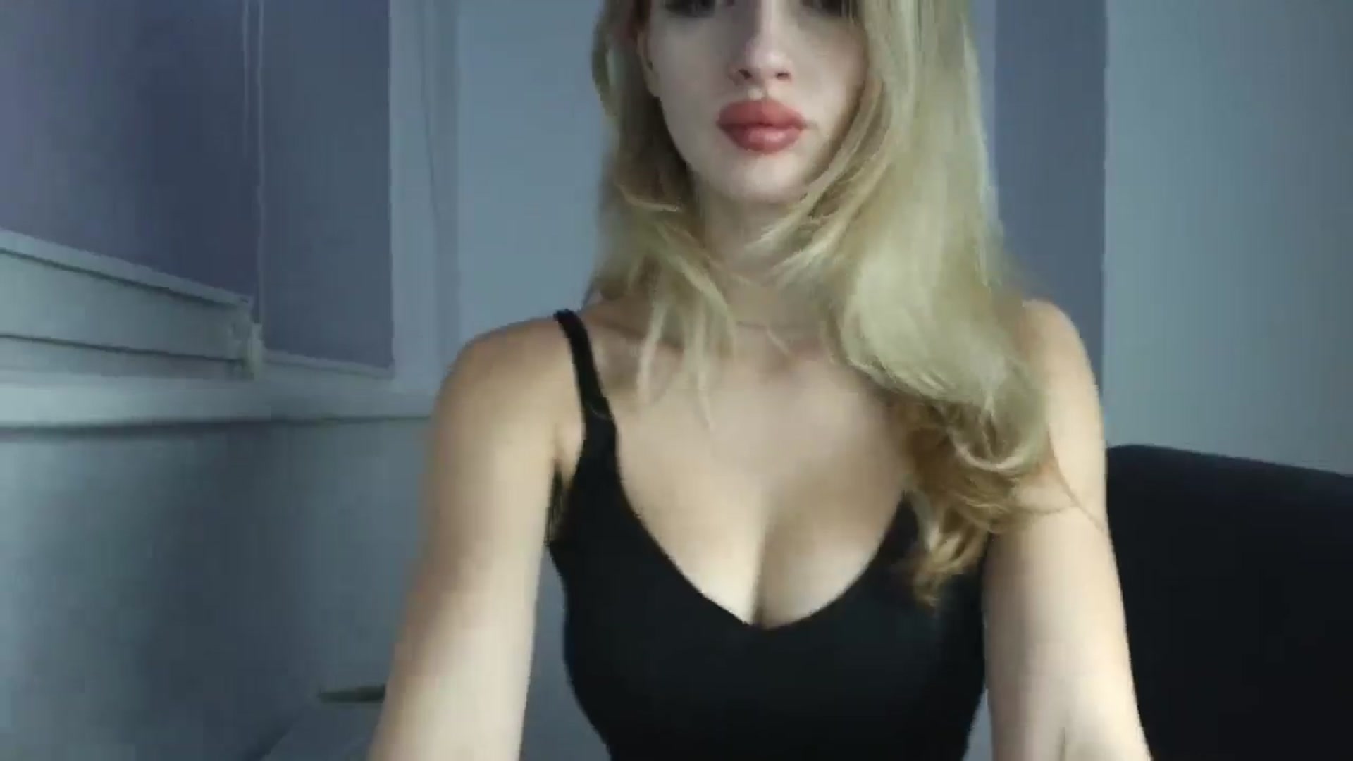 Gallery image thumbnail from MaryyCo's myfreecams stream on, 10/28/2025, 22:24 image 9 of 20