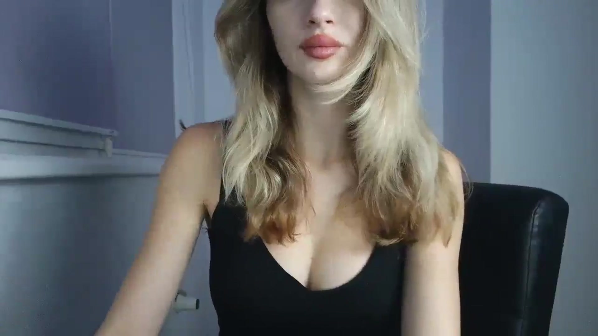 Gallery image thumbnail from MaryyCo's myfreecams stream on, 11/06/2025, 23:53 image 8 of 20