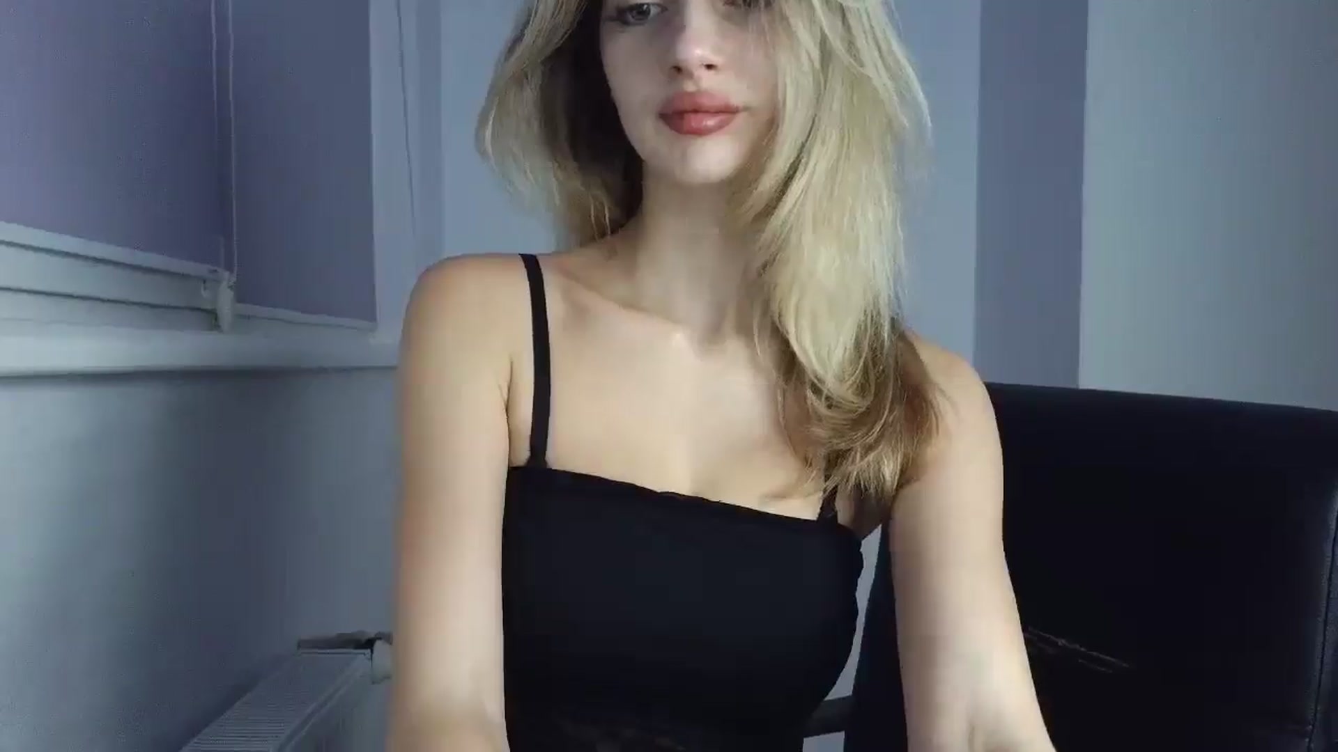 Gallery image thumbnail from MaryyCo's myfreecams stream on, 11/09/2025, 15:55 image 9 of 20