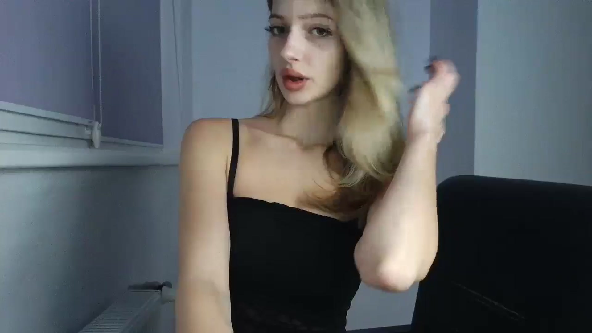 Gallery image thumbnail from MaryyCo's myfreecams stream on, 11/09/2025, 16:16 image 5 of 20