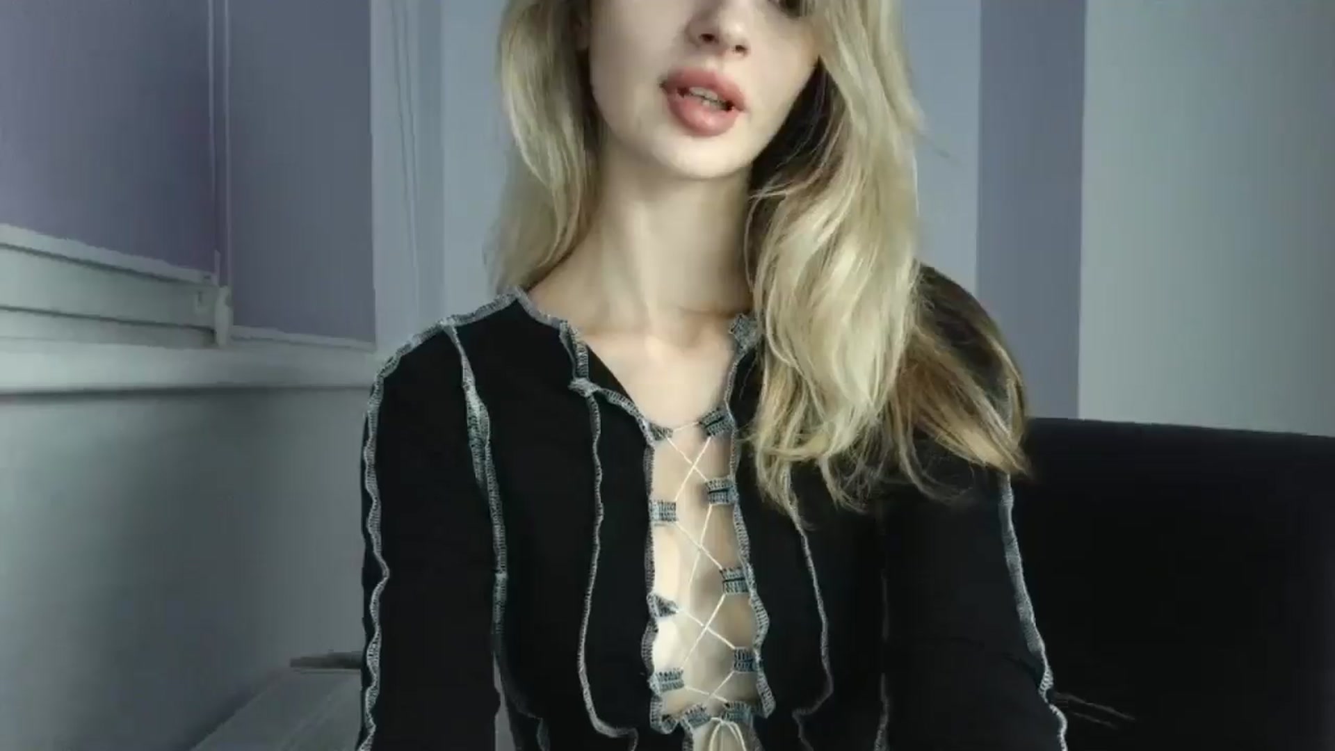 Gallery image thumbnail from MaryyCo's myfreecams stream on, 11/11/2025, 20:51 image 19 of 20