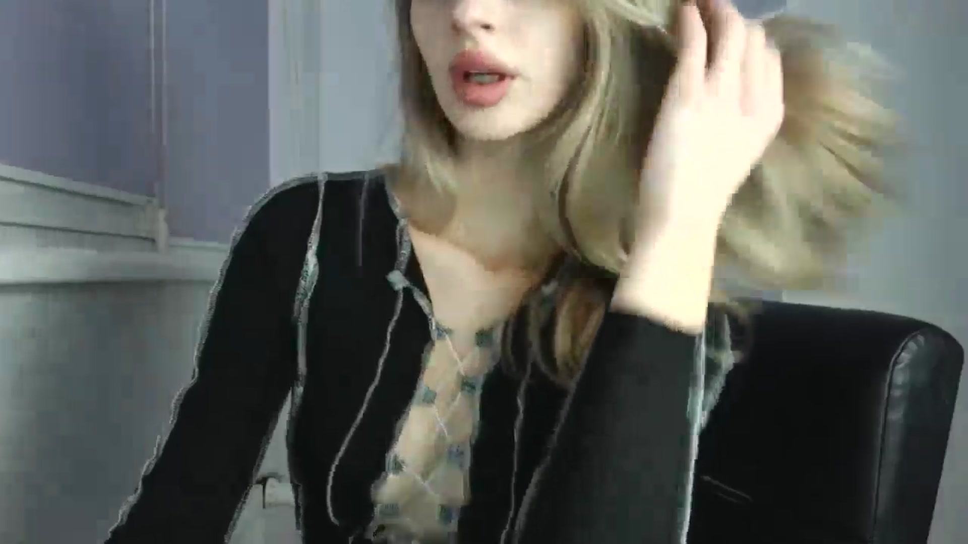 Gallery image thumbnail from MaryyCo's myfreecams stream on, 11/11/2025, 20:51 image 14 of 20