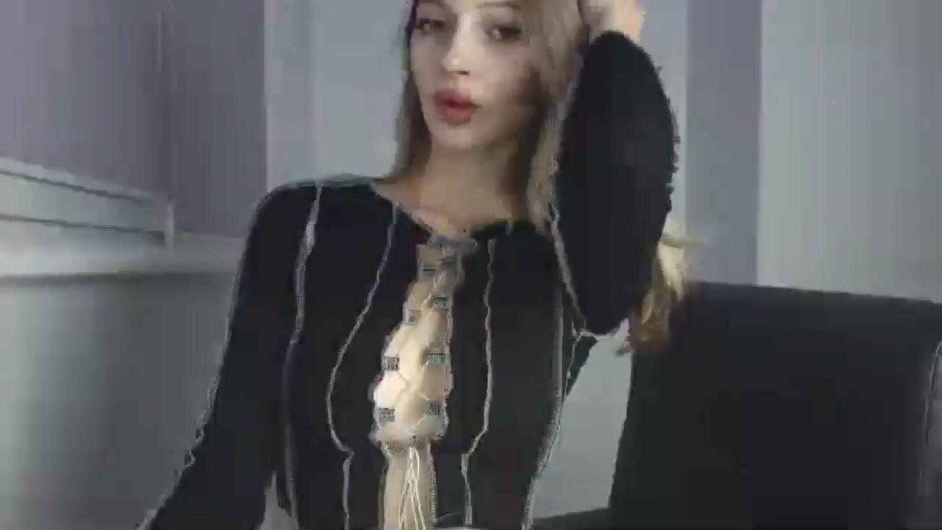 Gallery image thumbnail from MaryyCo's myfreecams stream on, 11/12/2025, 18:33 image 13 of 20