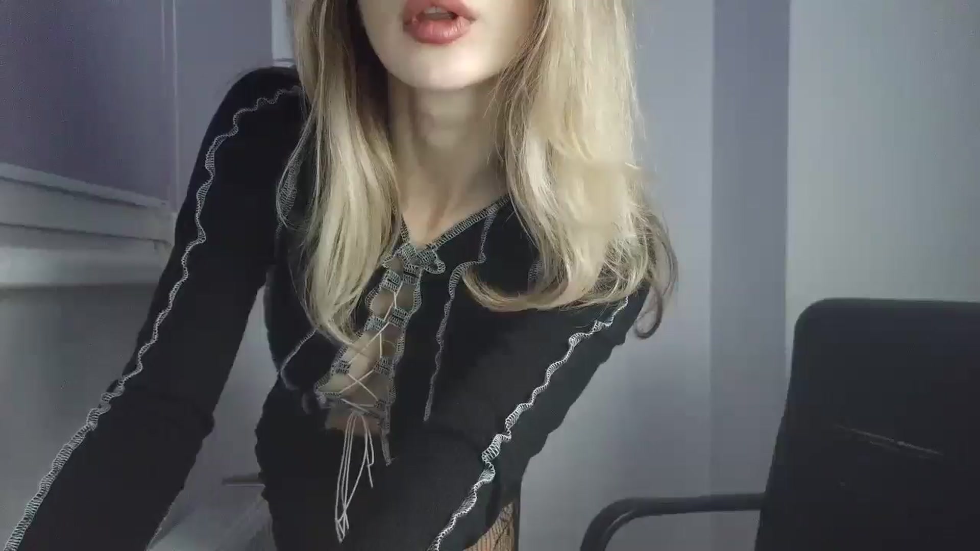 Gallery image thumbnail from MaryyCo's myfreecams stream on, 11/12/2025, 18:33 image 1 of 20