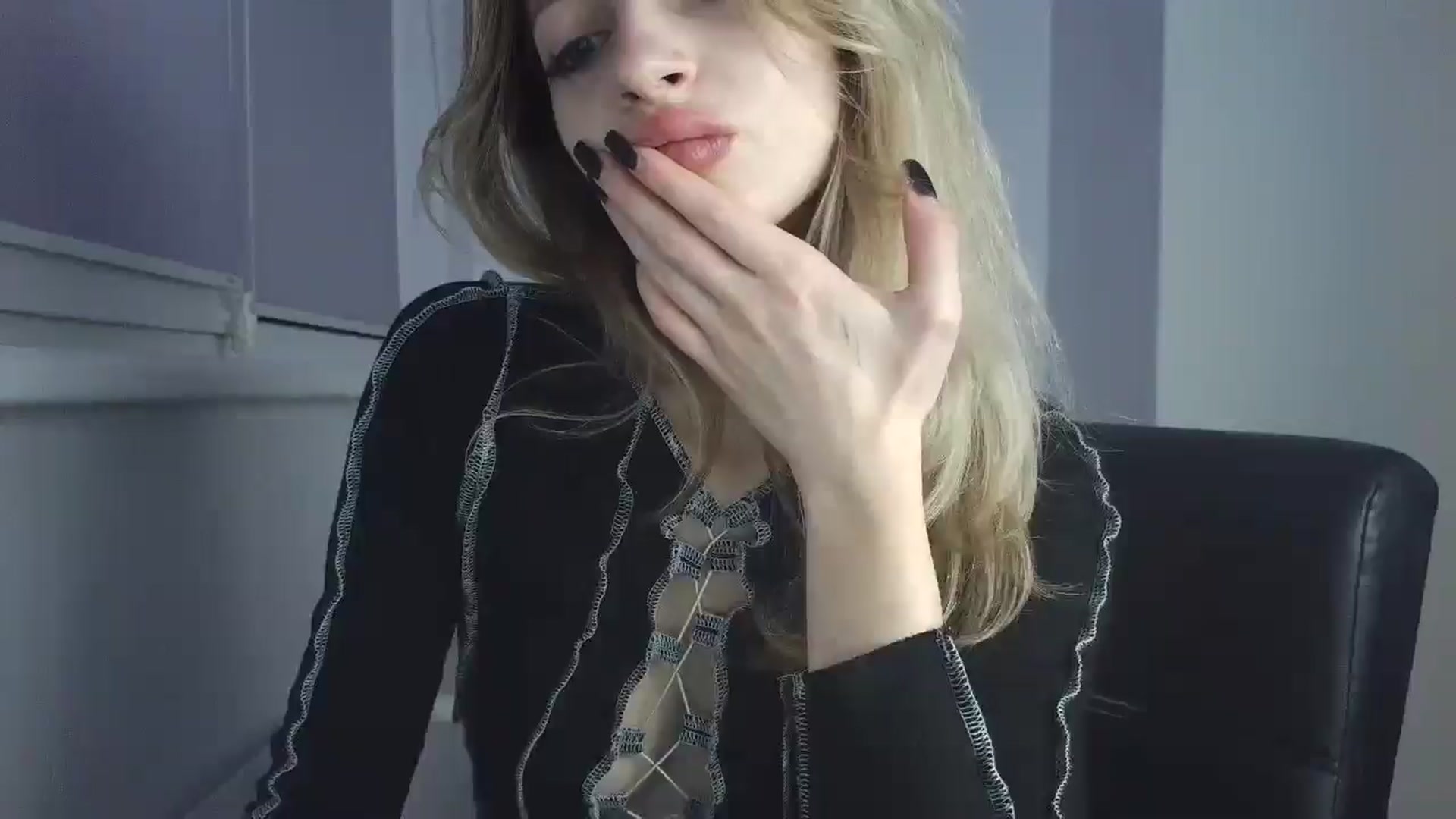 Gallery image thumbnail from MaryyCo's myfreecams stream on, 11/17/2025, 23:47 image 14 of 20