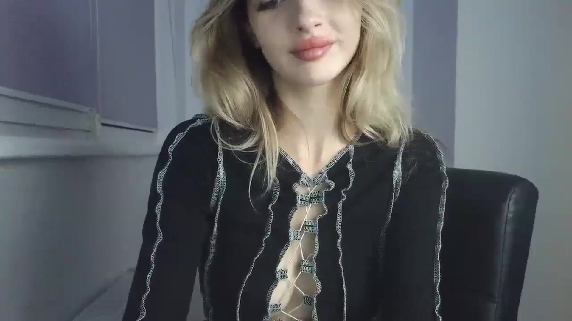 Gallery image thumbnail from MaryyCo's myfreecams stream on, 11/17/2025, 23:47 image 5 of 20