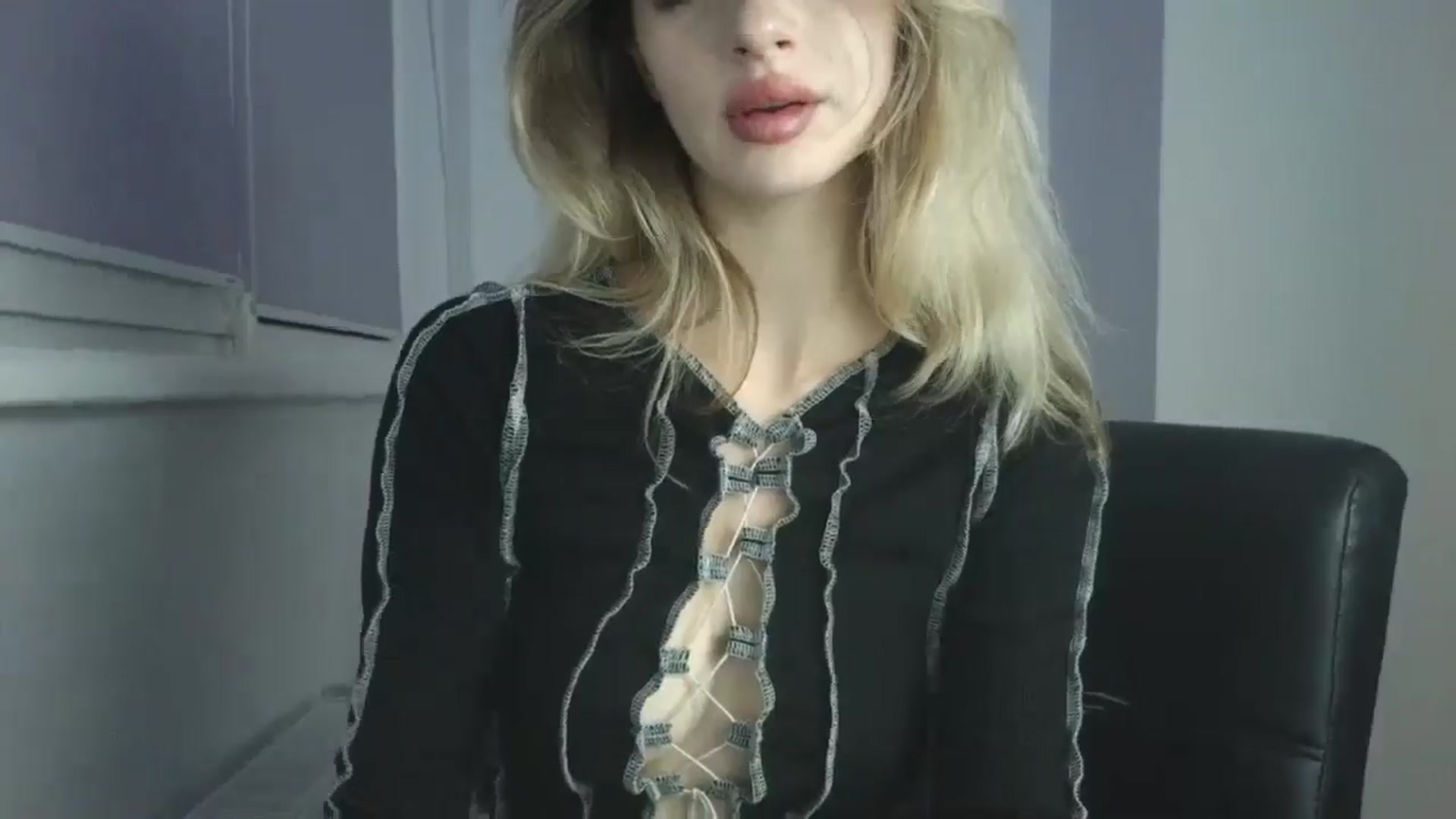 Gallery image thumbnail from MaryyCo's myfreecams stream on, 11/17/2025, 23:47 image 17 of 20