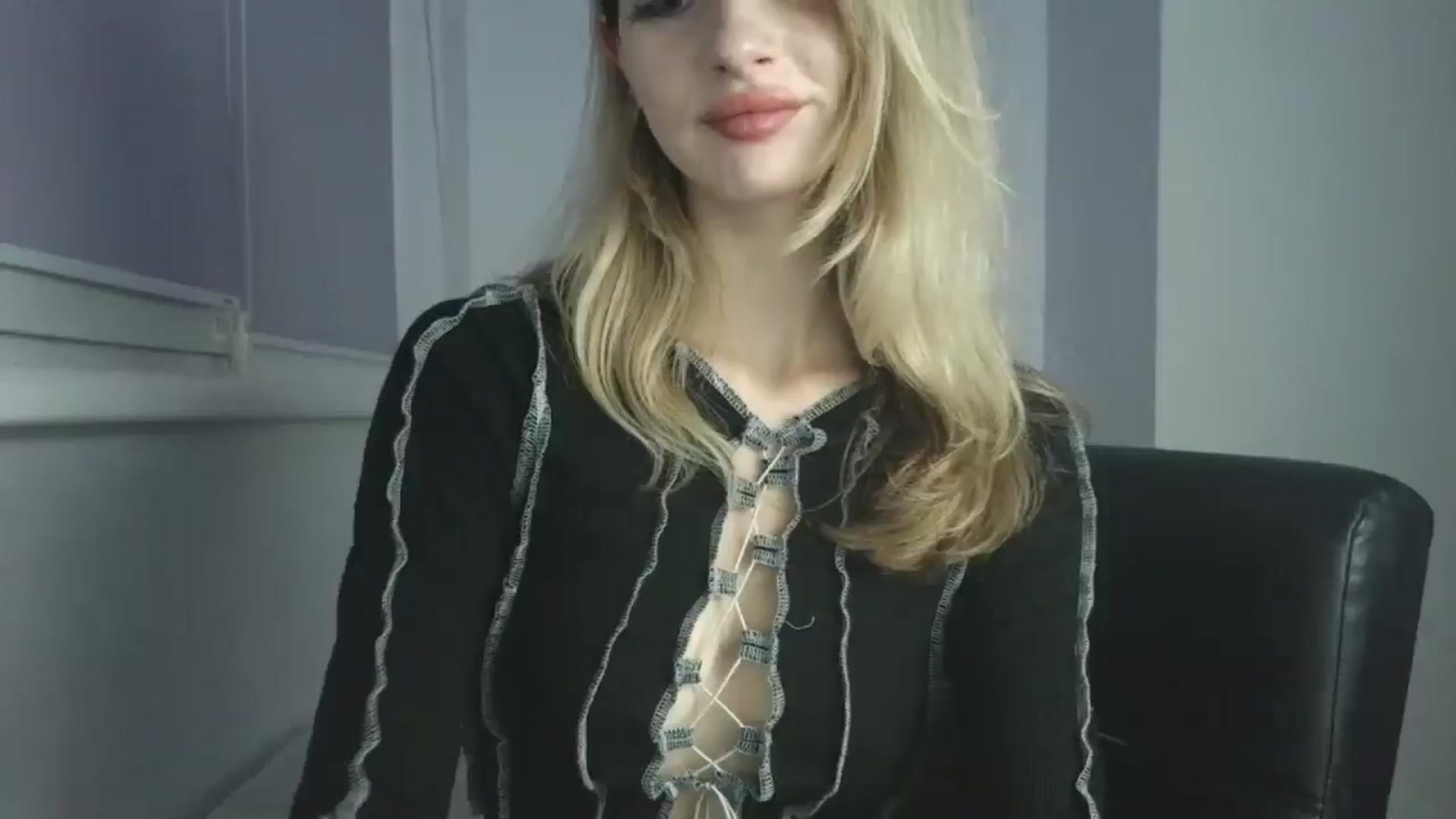 Gallery image thumbnail from MaryyCo's myfreecams stream on, 11/18/2025, 17:01 image 8 of 20