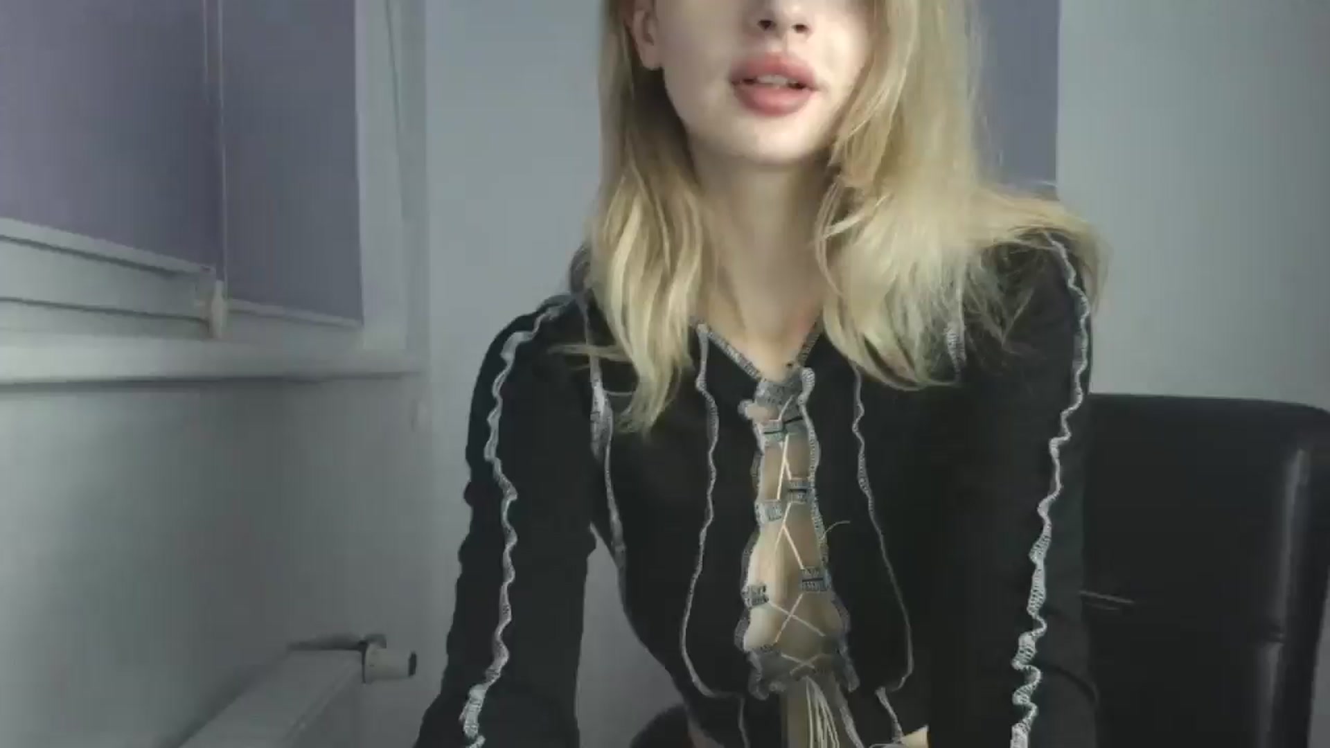 Gallery image thumbnail from MaryyCo's myfreecams stream on, 11/18/2025, 17:01 image 1 of 20