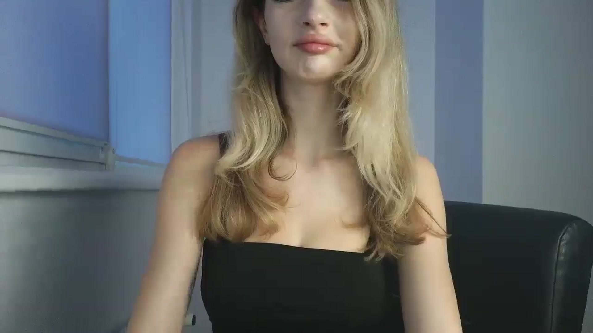 Gallery image thumbnail from MaryyCo's myfreecams stream on, 11/23/2025, 14:33 image 5 of 20