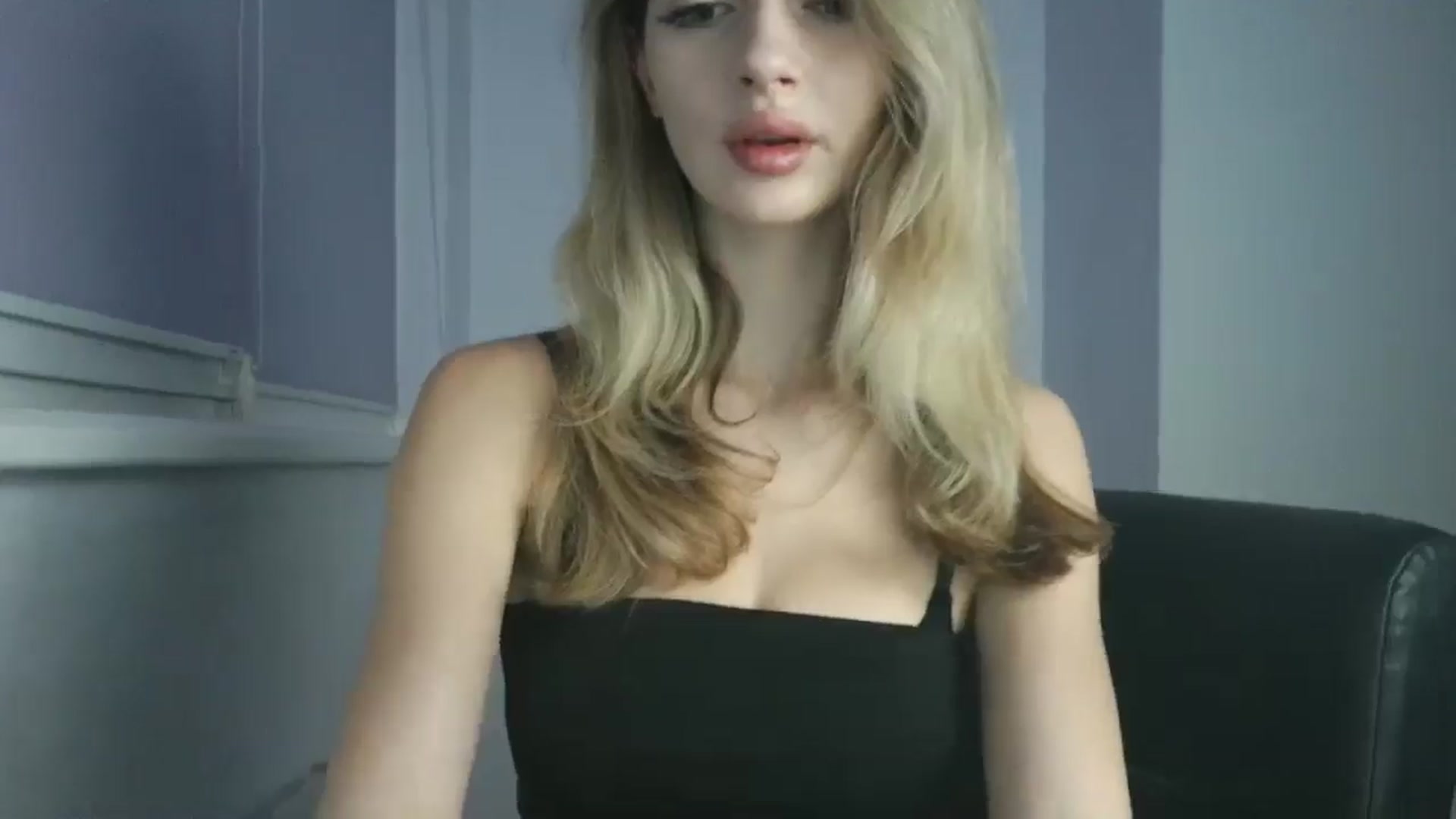 Gallery image thumbnail from MaryyCo's myfreecams stream on, 11/23/2025, 14:51 image 14 of 20