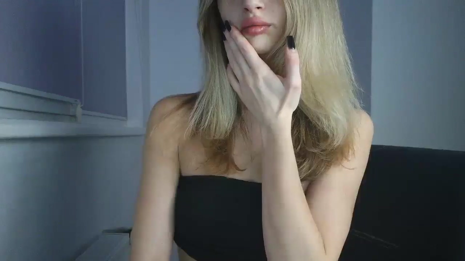 Gallery image thumbnail from MaryyCo's myfreecams stream on, 11/24/2025, 01:20 image 2 of 20
