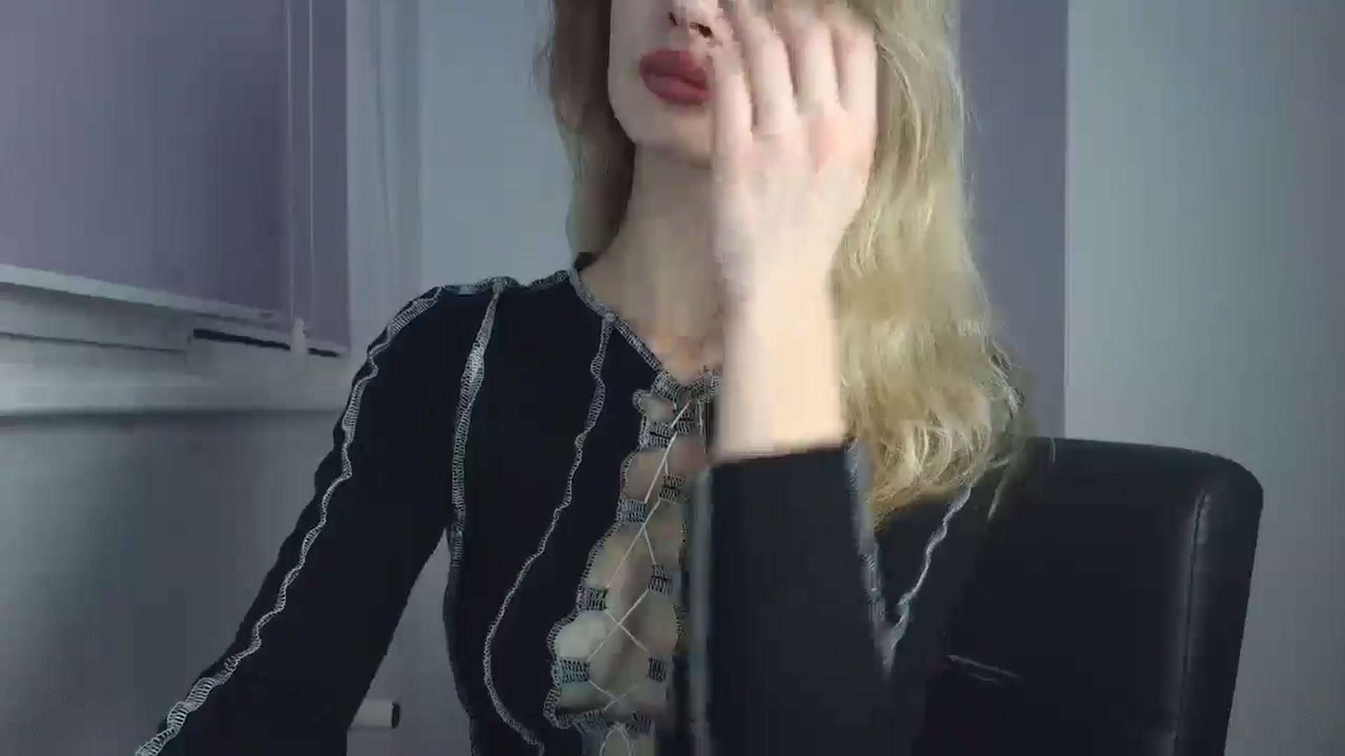 Gallery image thumbnail from MaryyCo's myfreecams stream on, 11/28/2025, 24:37 image 20 of 20
