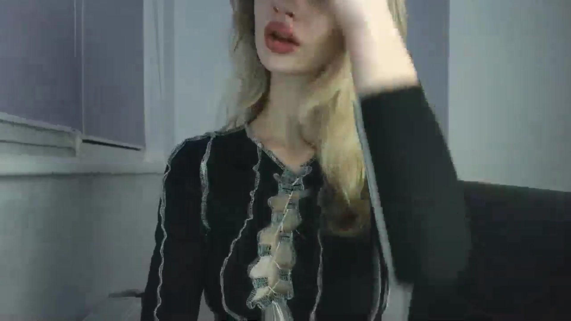 Gallery image thumbnail from MaryyCo's myfreecams stream on, 11/28/2025, 01:06 image 18 of 20