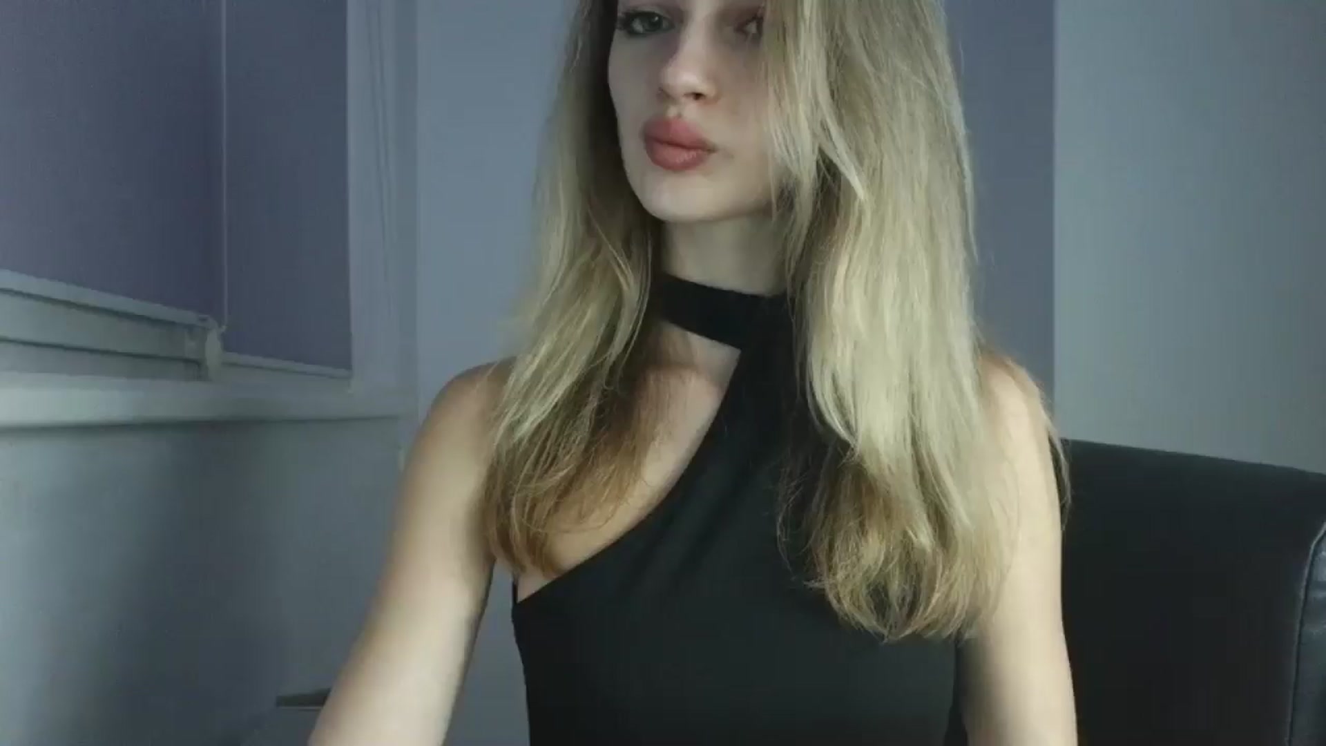 Gallery image thumbnail from MaryyCo's myfreecams stream on, 12/06/2025, 20:50 image 20 of 20