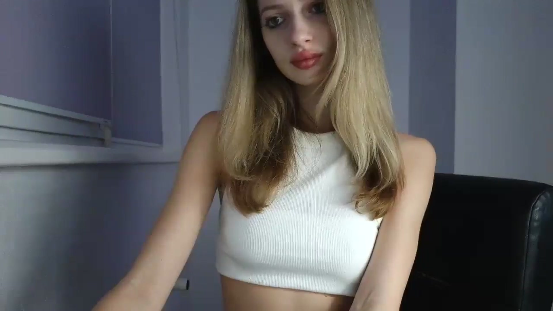Gallery image thumbnail from MaryyCo's myfreecams stream on, 12/23/2025, 01:52 image 7 of 20