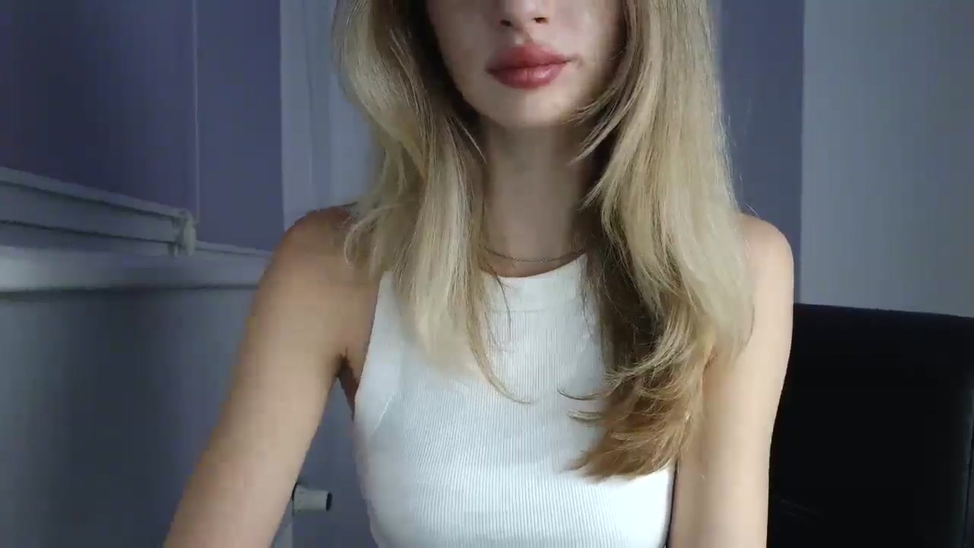 Gallery image thumbnail from MaryyCo's myfreecams stream on, 12/23/2025, 01:52 image 14 of 20