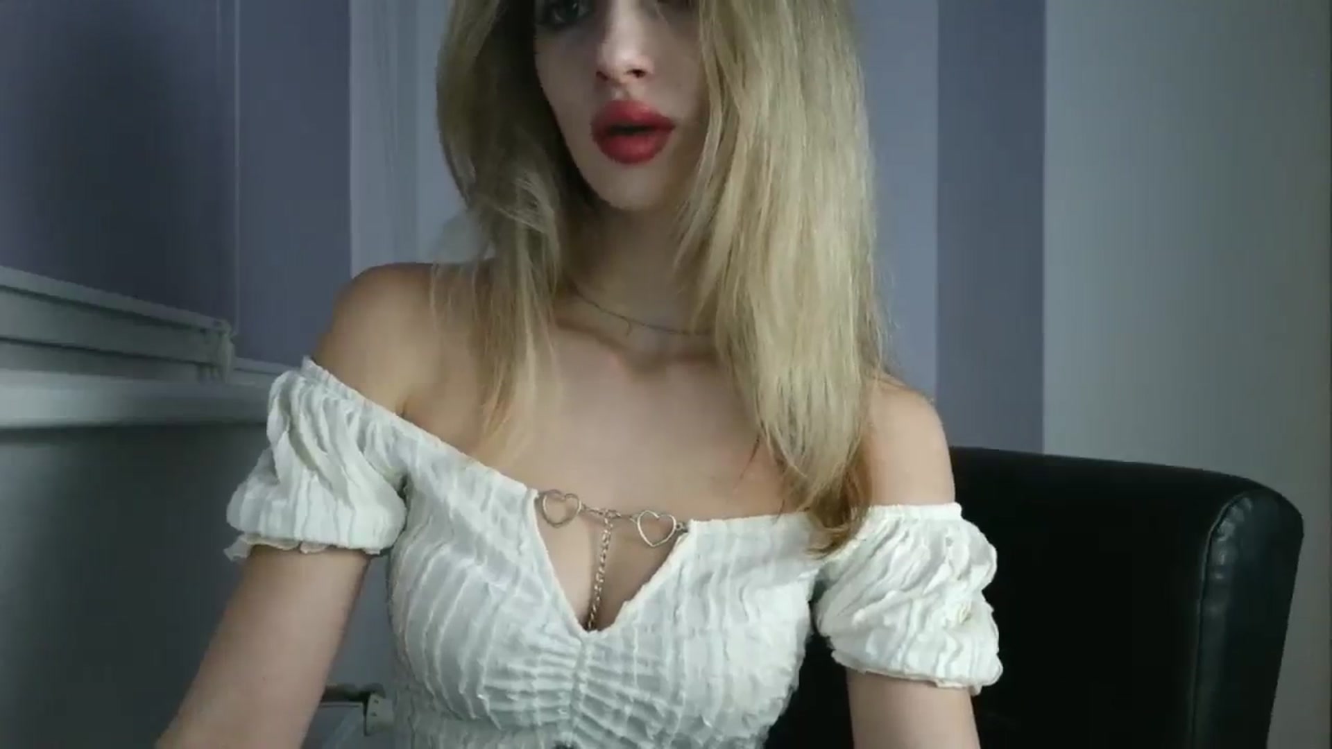 Gallery image thumbnail from MaryyCo's myfreecams stream on, 12/26/2025, 20:36 image 2 of 20