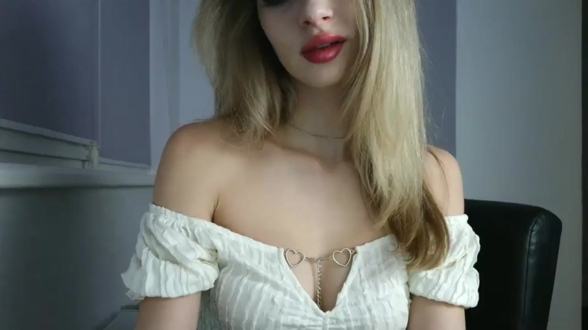 Gallery image thumbnail from MaryyCo's myfreecams stream on, 12/26/2025, 20:36 image 6 of 20