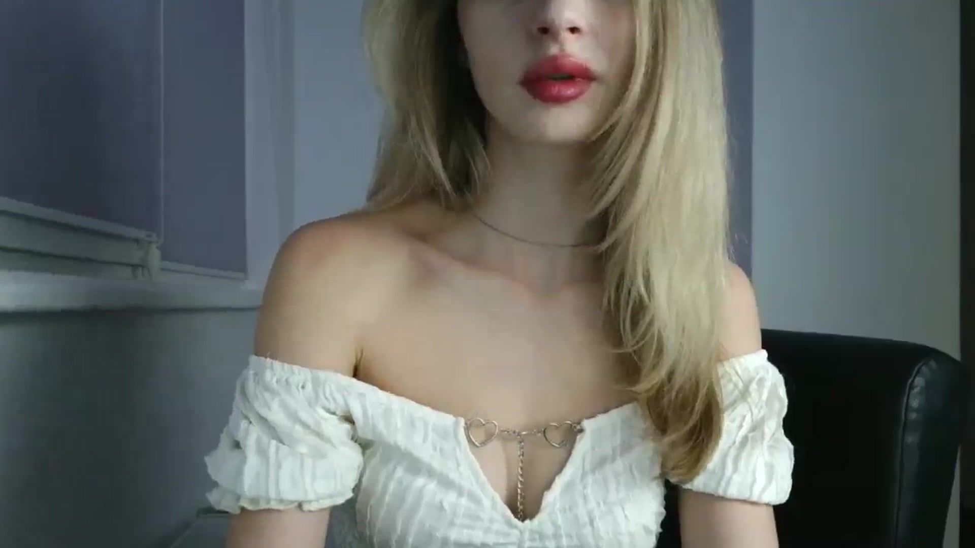 Gallery image thumbnail from MaryyCo's myfreecams stream on, 12/26/2025, 20:36 image 8 of 20