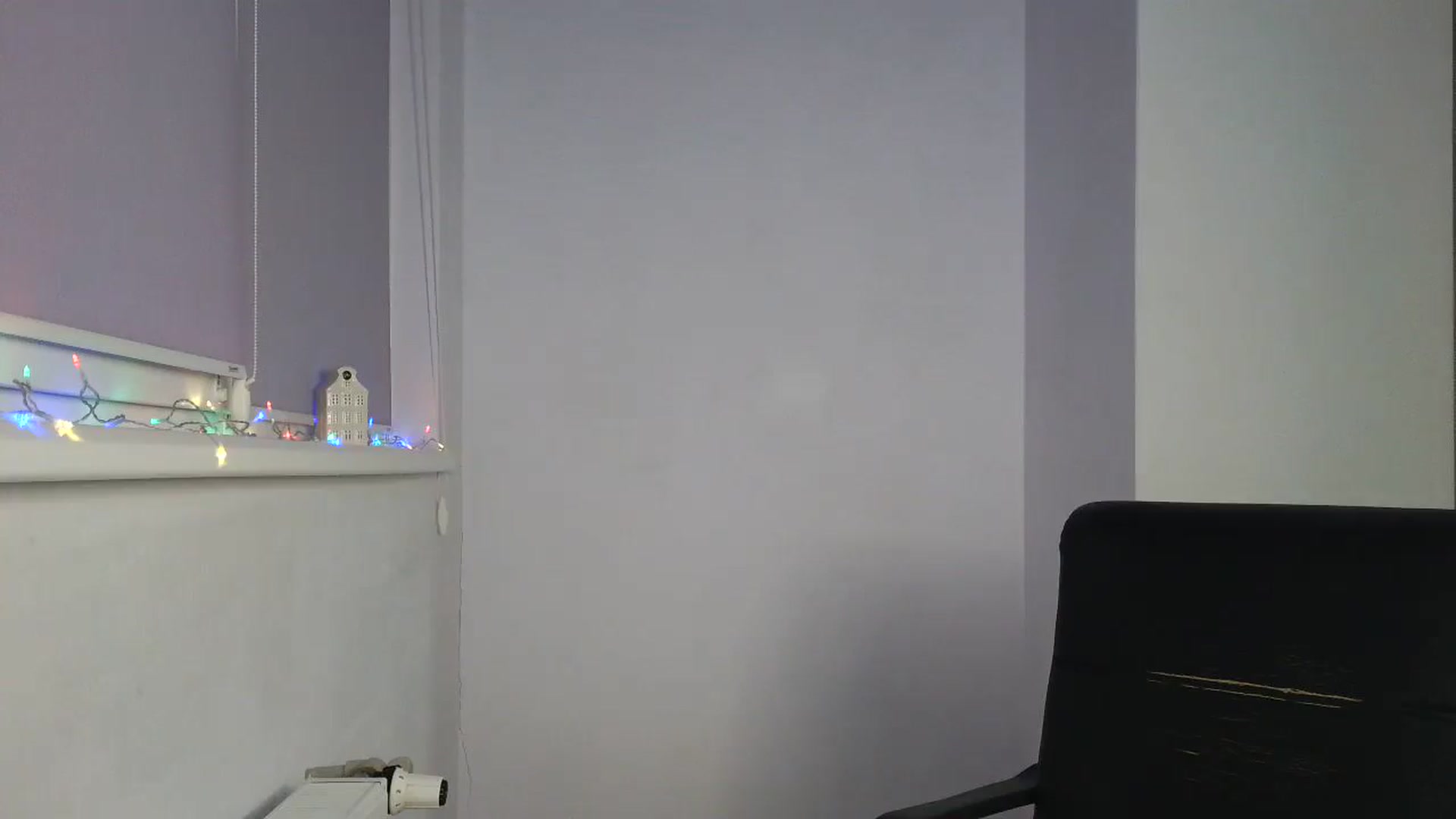 Gallery image thumbnail from MaryyCo's myfreecams stream on, 12/31/2025, 19:21 image 17 of 20