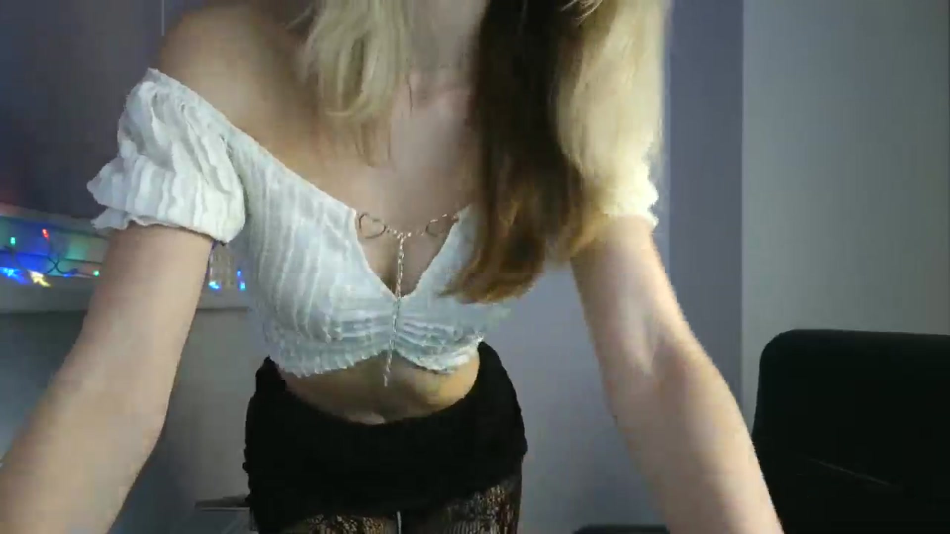 Gallery image thumbnail from MaryyCo's myfreecams stream on, 12/31/2025, 19:21 image 2 of 20