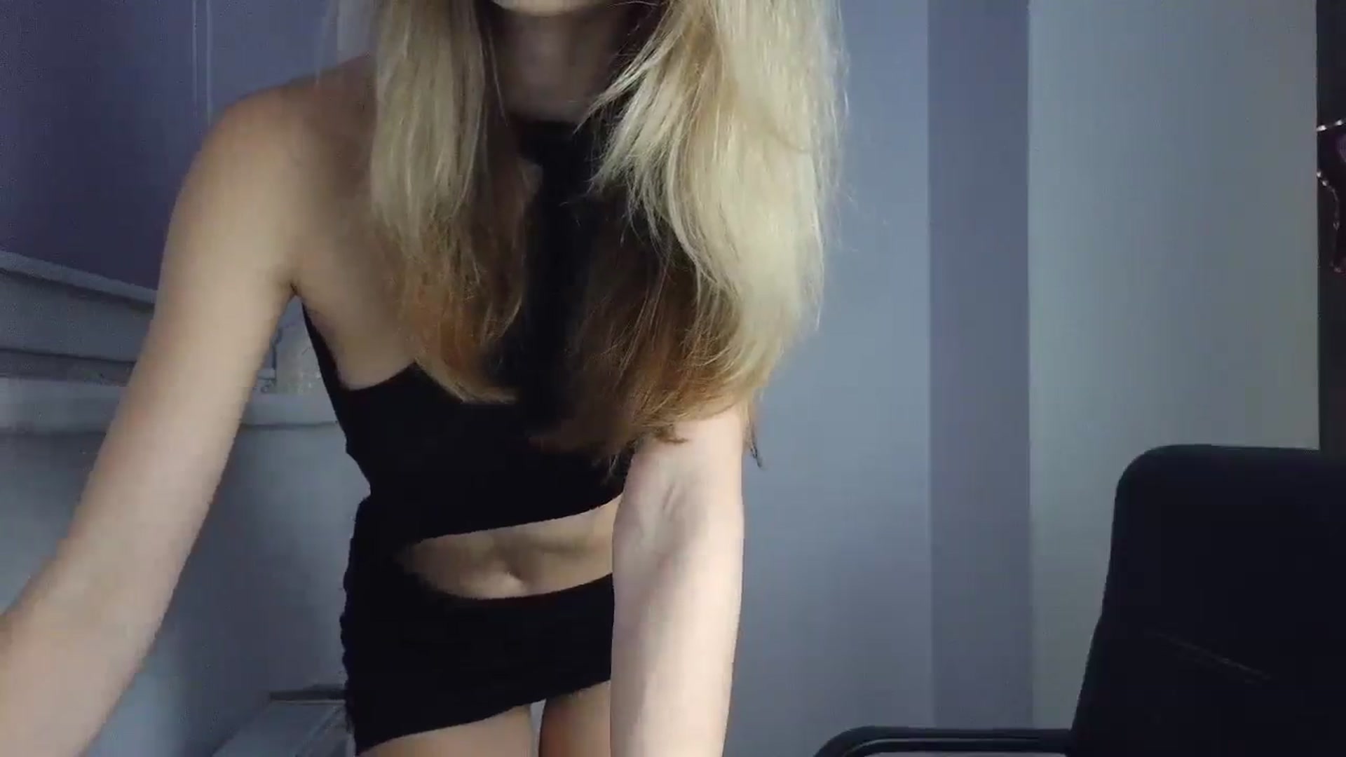 Gallery image thumbnail from MaryyCo's myfreecams stream on, 01/06/2026, 24:35 image 2 of 20