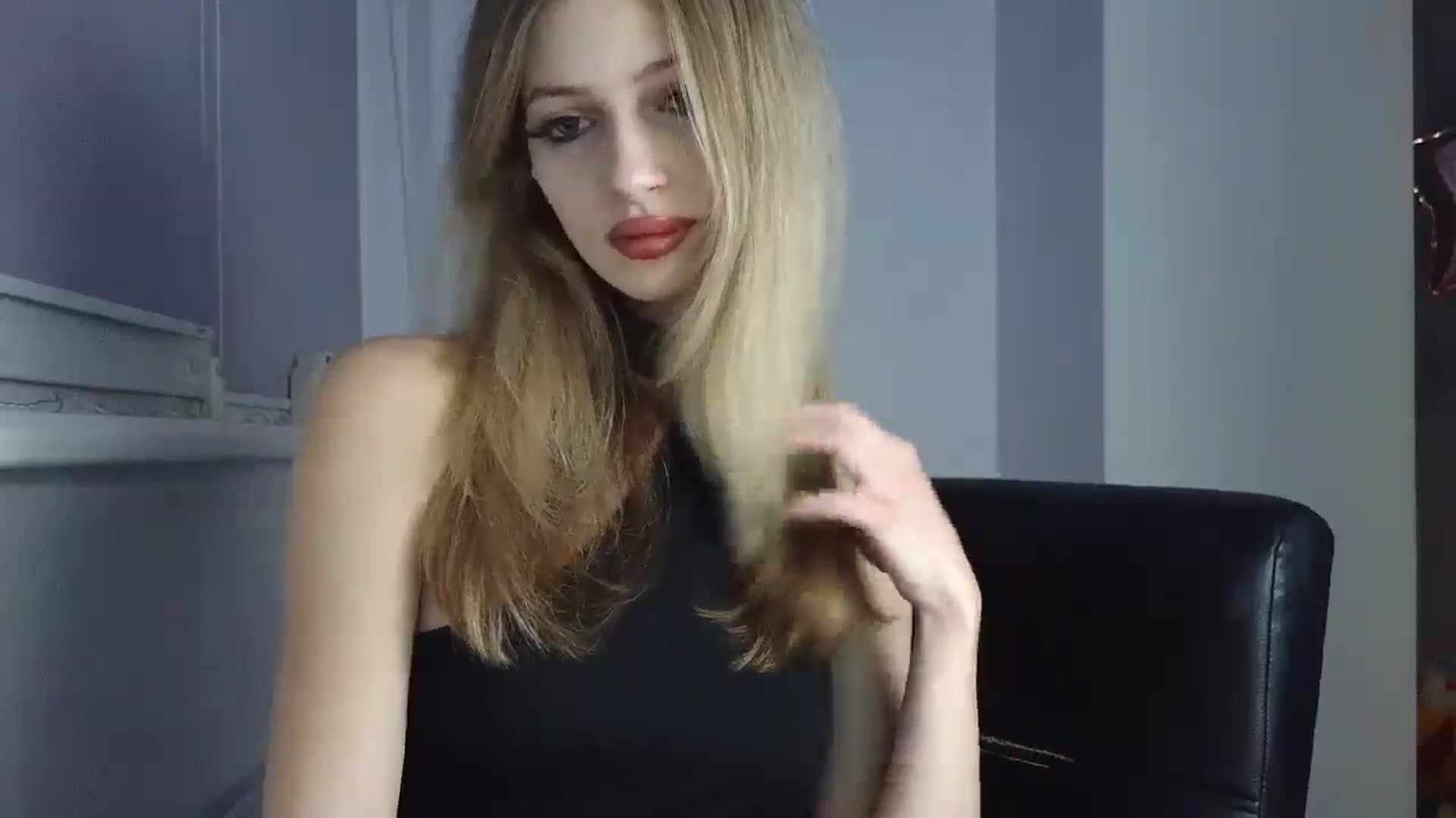 Gallery image thumbnail from MaryyCo's myfreecams stream on, 01/06/2026, 24:35 image 4 of 20