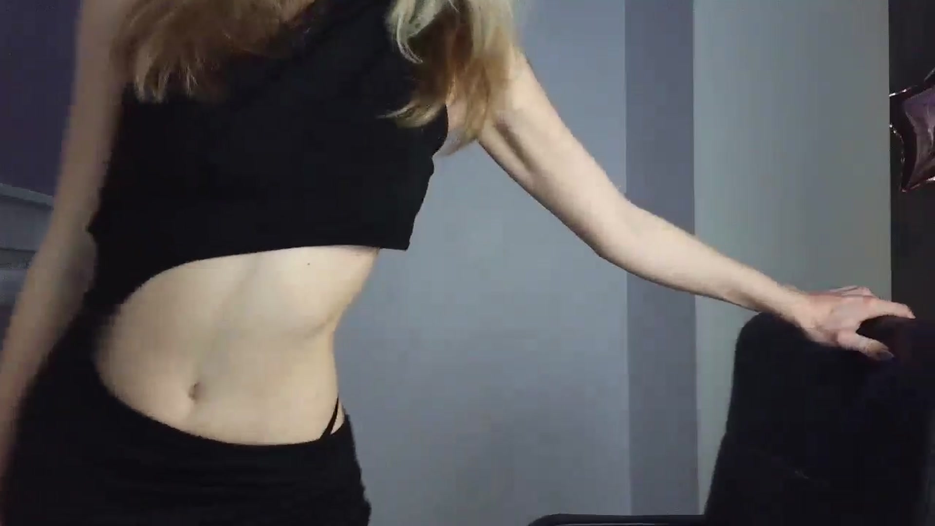 Gallery image thumbnail from MaryyCo's myfreecams stream on, 01/06/2026, 24:35 image 12 of 20