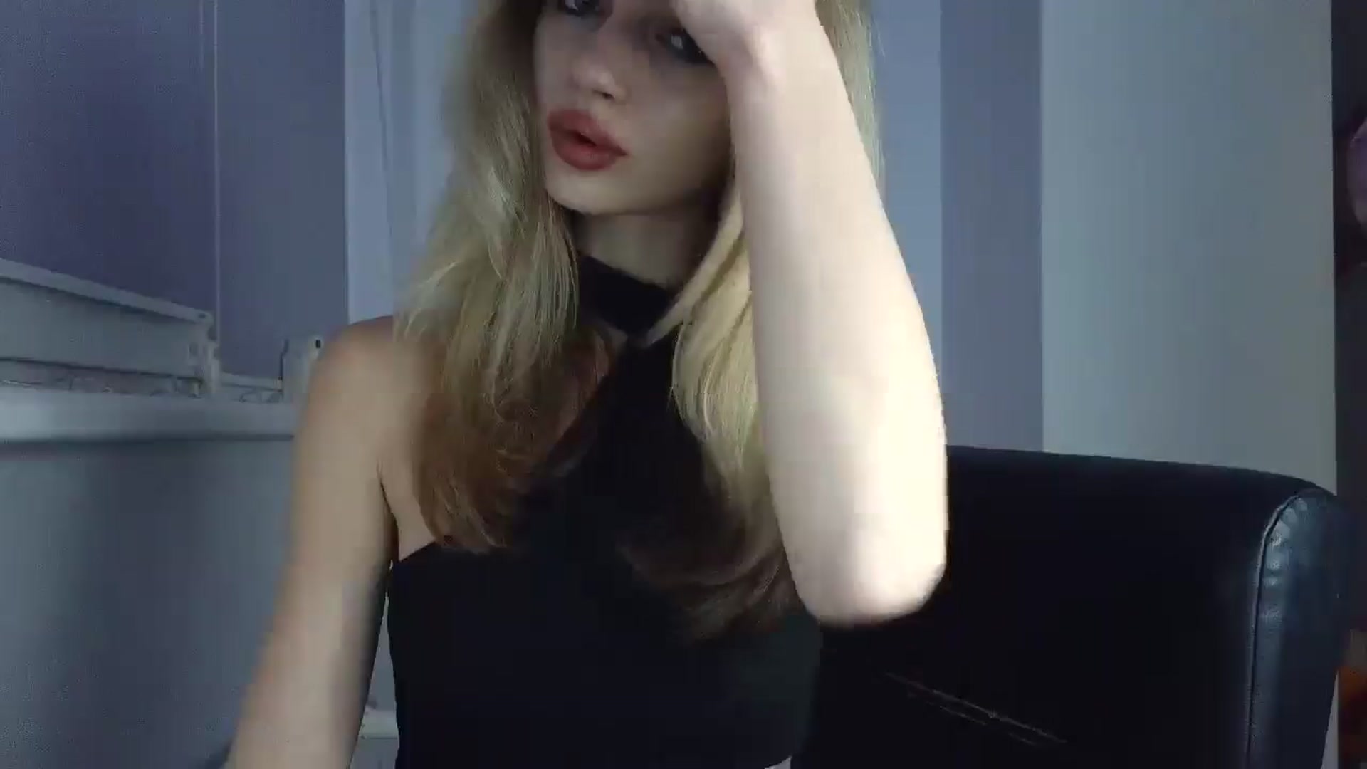 Gallery image thumbnail from MaryyCo's myfreecams stream on, 01/06/2026, 24:58 image 15 of 20