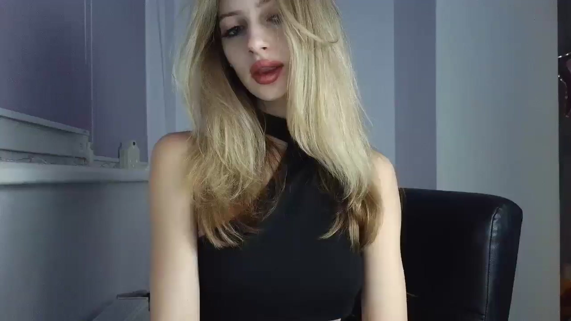 Gallery image thumbnail from MaryyCo's myfreecams stream on, 01/06/2026, 24:58 image 9 of 20