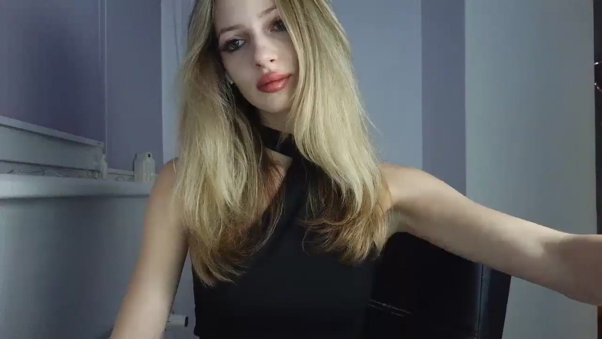 Gallery image thumbnail from MaryyCo's myfreecams stream on, 01/06/2026, 24:58 image 6 of 20