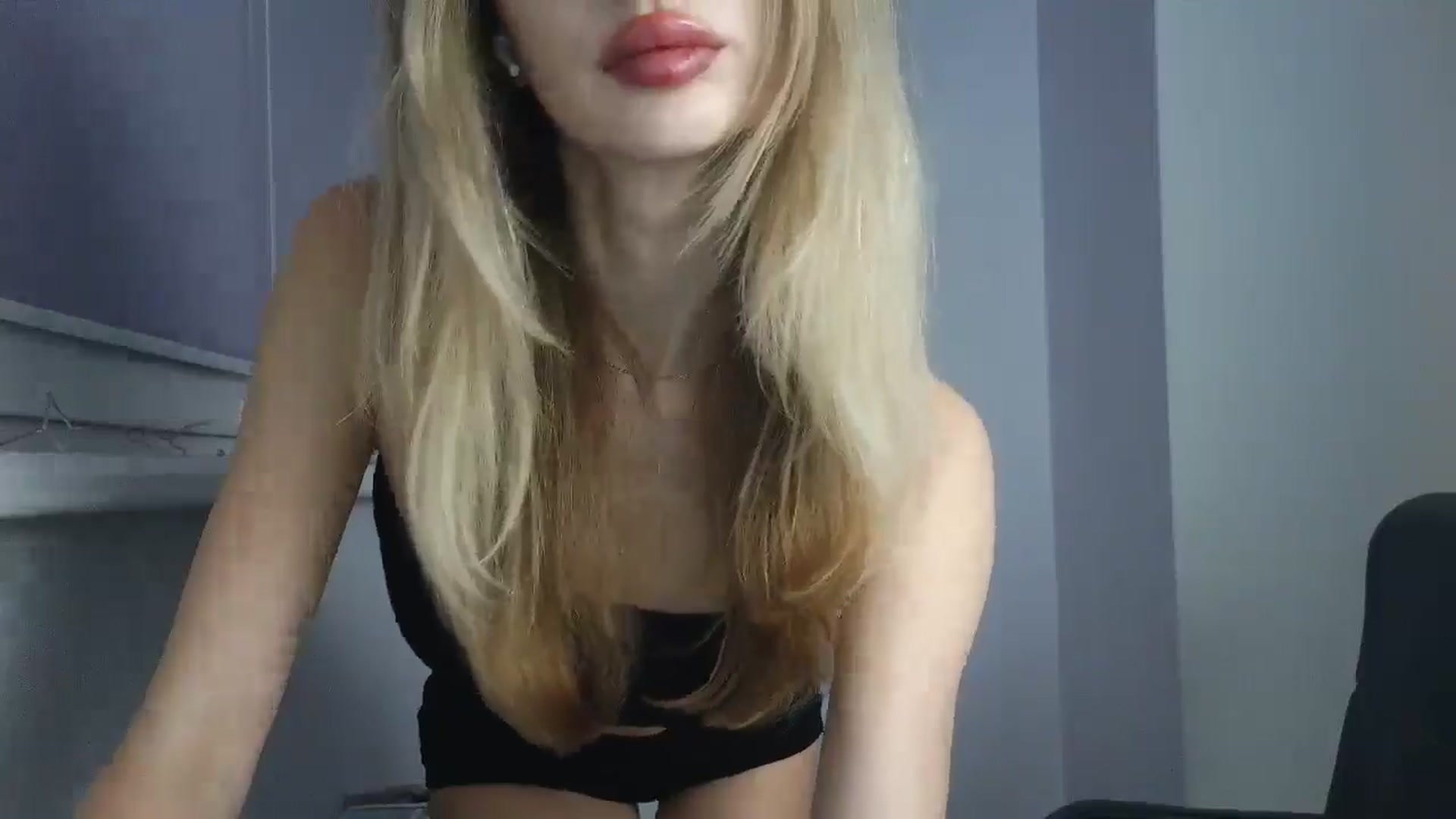 Gallery image thumbnail from MaryyCo's myfreecams stream on, 01/07/2026, 24:50 image 8 of 20