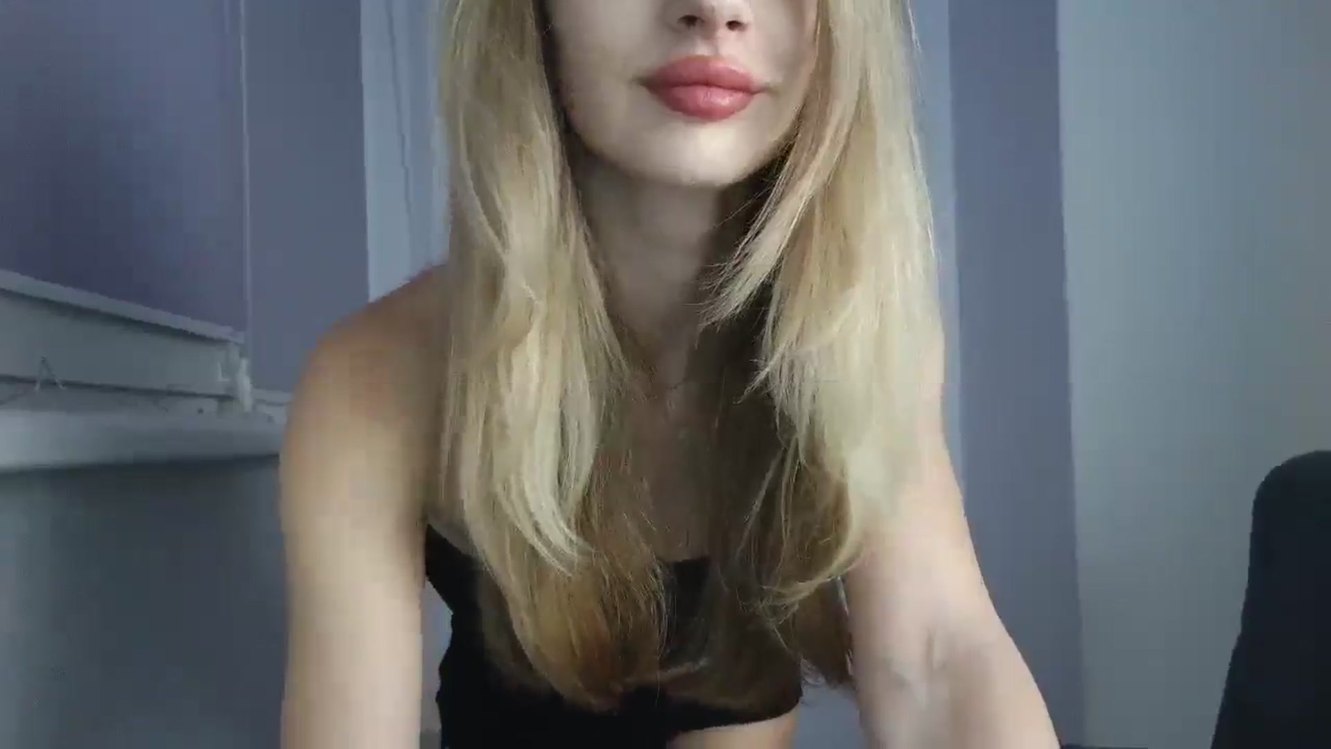 Gallery image thumbnail from MaryyCo's myfreecams stream on, 01/07/2026, 24:50 image 13 of 20