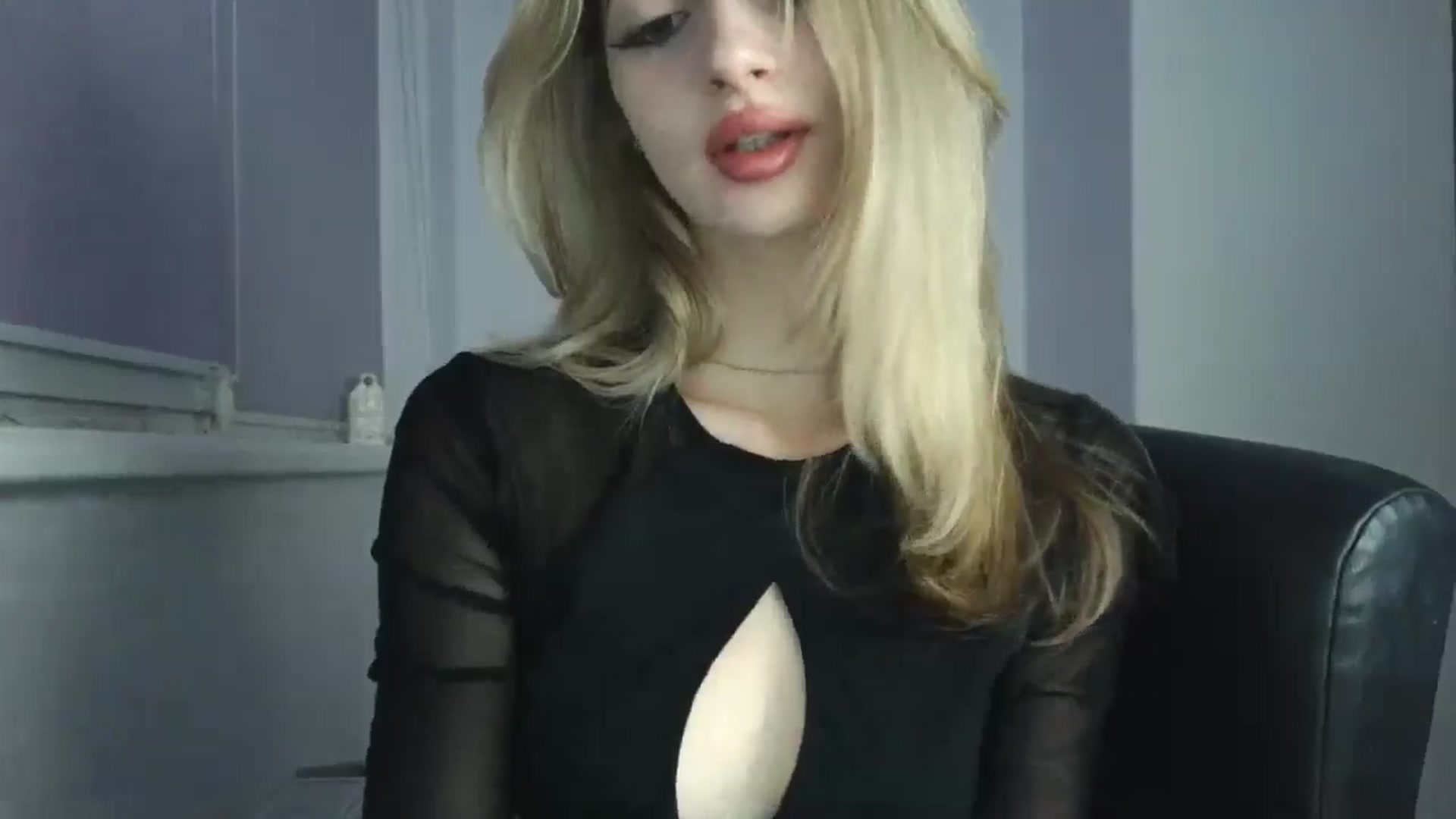 Gallery image thumbnail from MaryyCo's myfreecams stream on, 01/14/2026, 23:17 image 14 of 20
