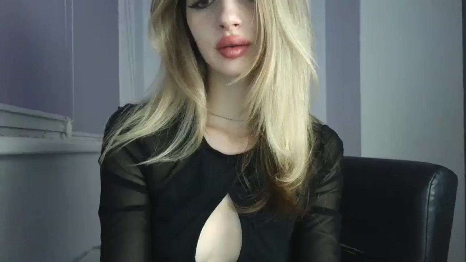 Gallery image thumbnail from MaryyCo's myfreecams stream on, 01/14/2026, 23:17 image 16 of 20