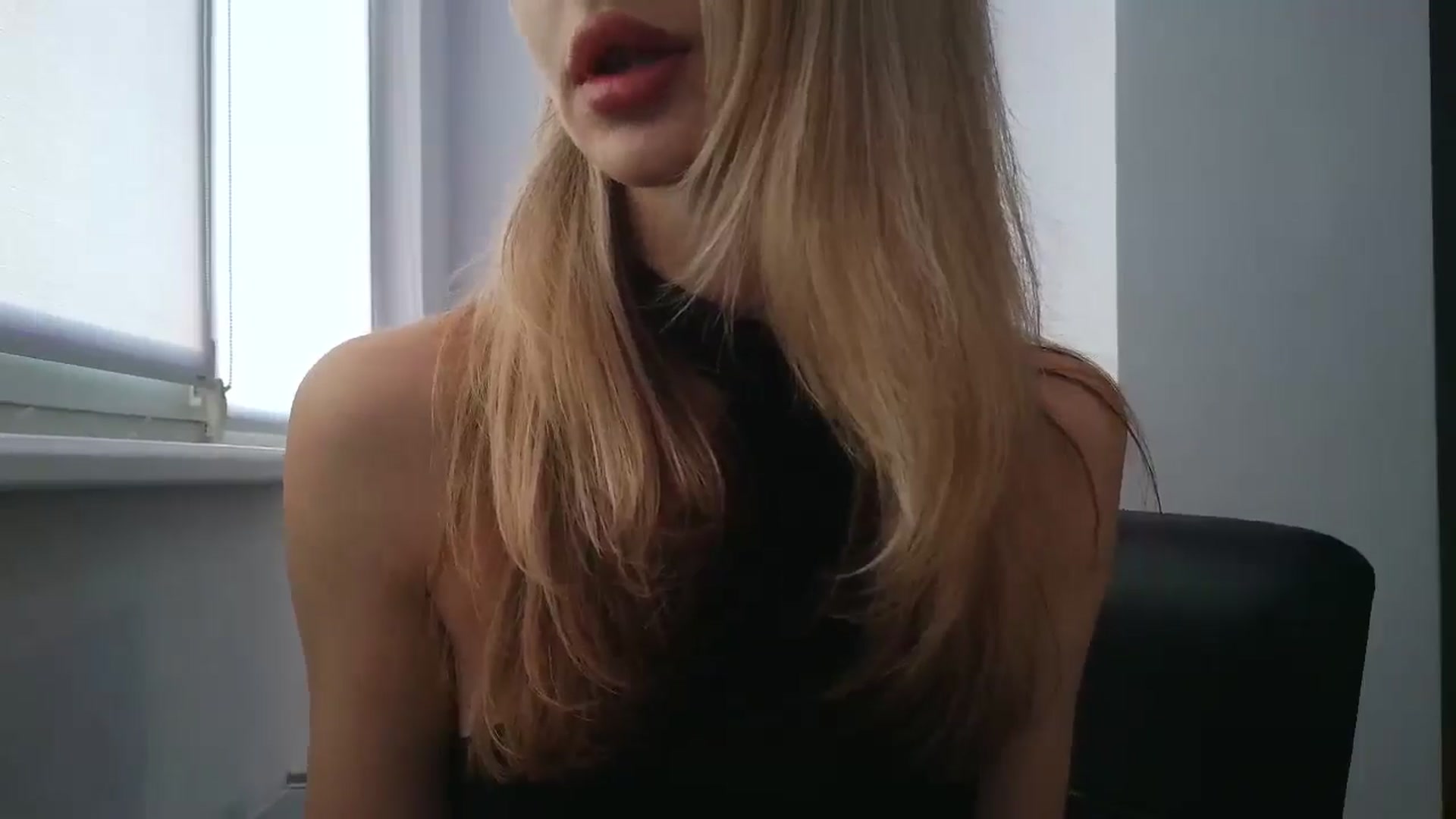 Gallery image thumbnail from MaryyCo's myfreecams stream on, 01/15/2026, 13:49 image 14 of 20
