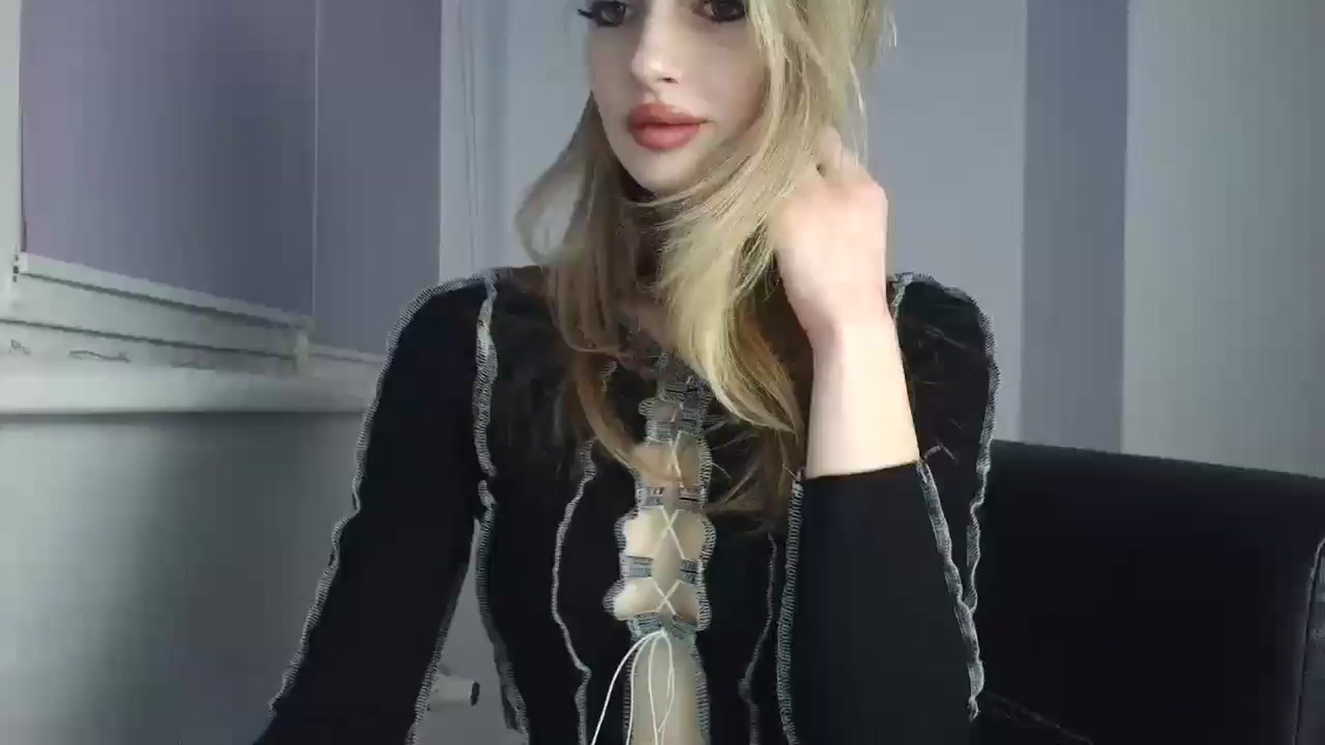Gallery image thumbnail from MaryyCo's myfreecams stream on, 01/16/2026, 18:57 image 10 of 20