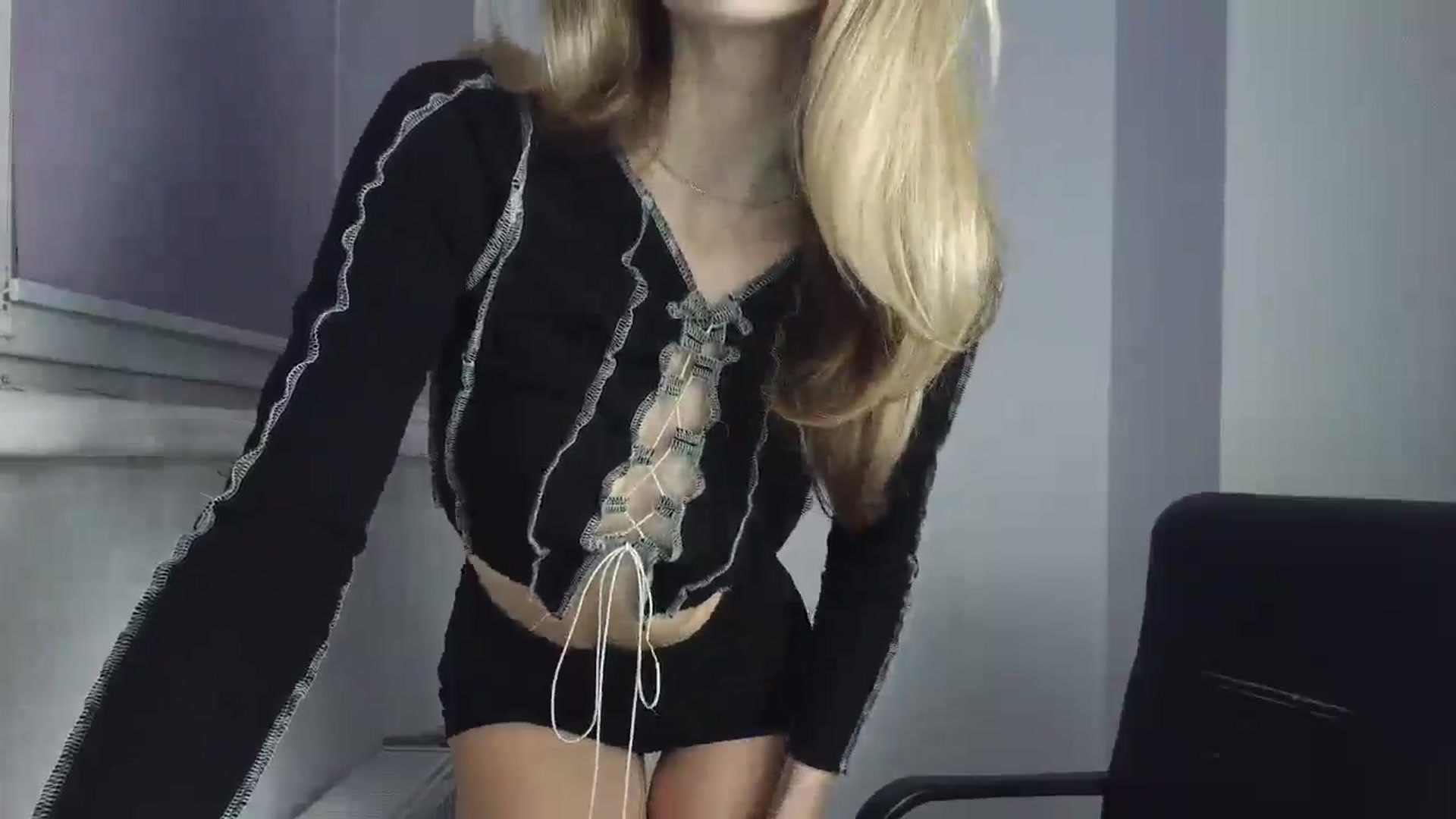 Gallery image thumbnail from MaryyCo's myfreecams stream on, 01/16/2026, 18:57 image 18 of 20