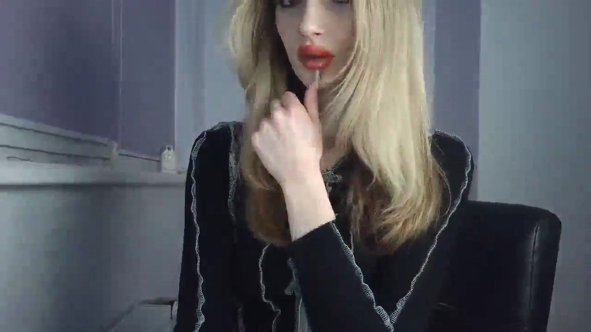 Gallery image thumbnail from MaryyCo's myfreecams stream on, 01/17/2026, 22:20 image 5 of 20