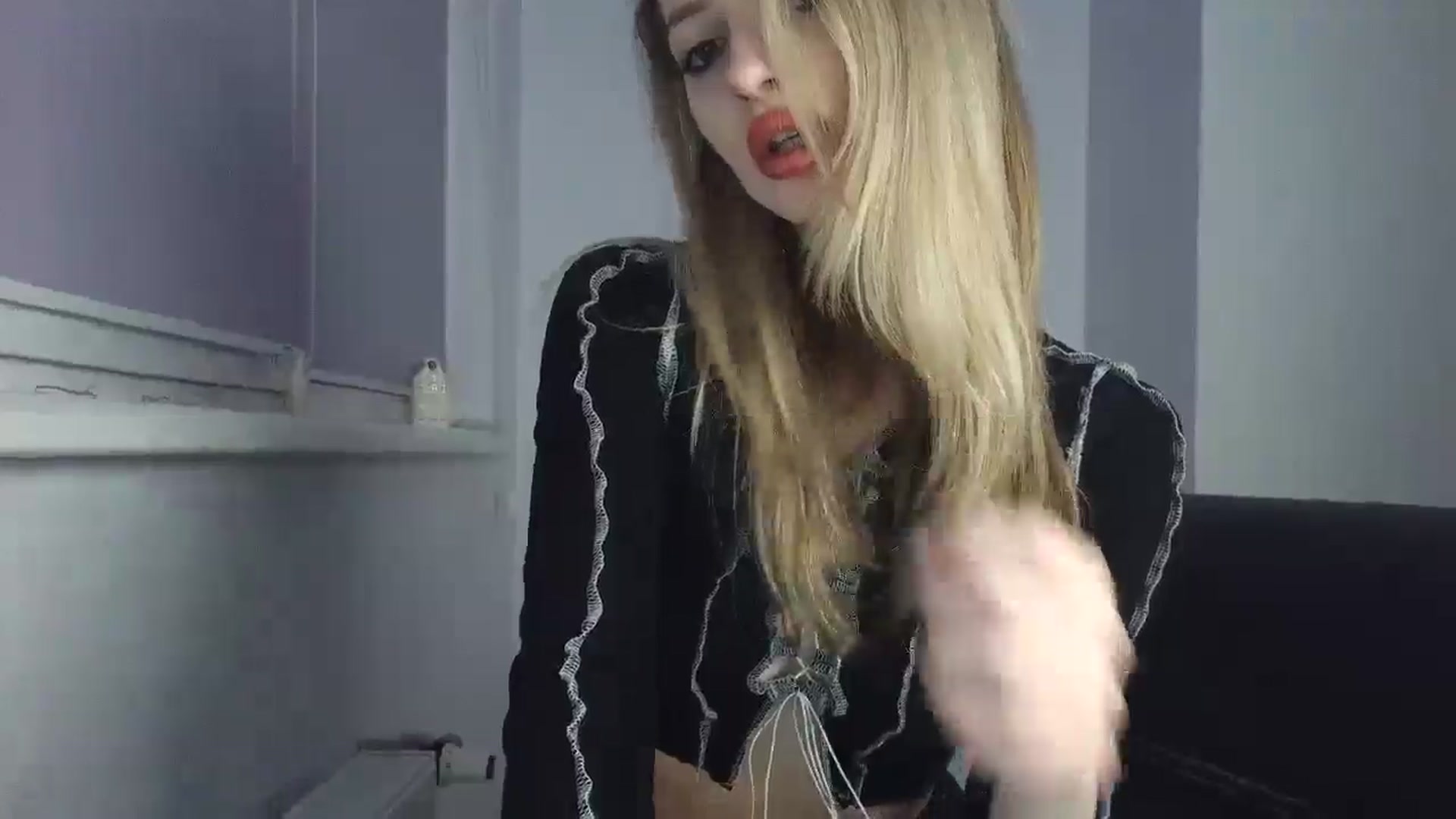 Gallery image thumbnail from MaryyCo's myfreecams stream on, 01/17/2026, 22:20 image 18 of 20