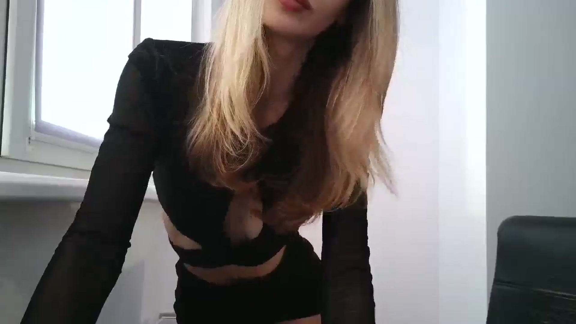 Gallery image thumbnail from MaryyCo's myfreecams stream on, 01/20/2026, 14:03 image 5 of 20