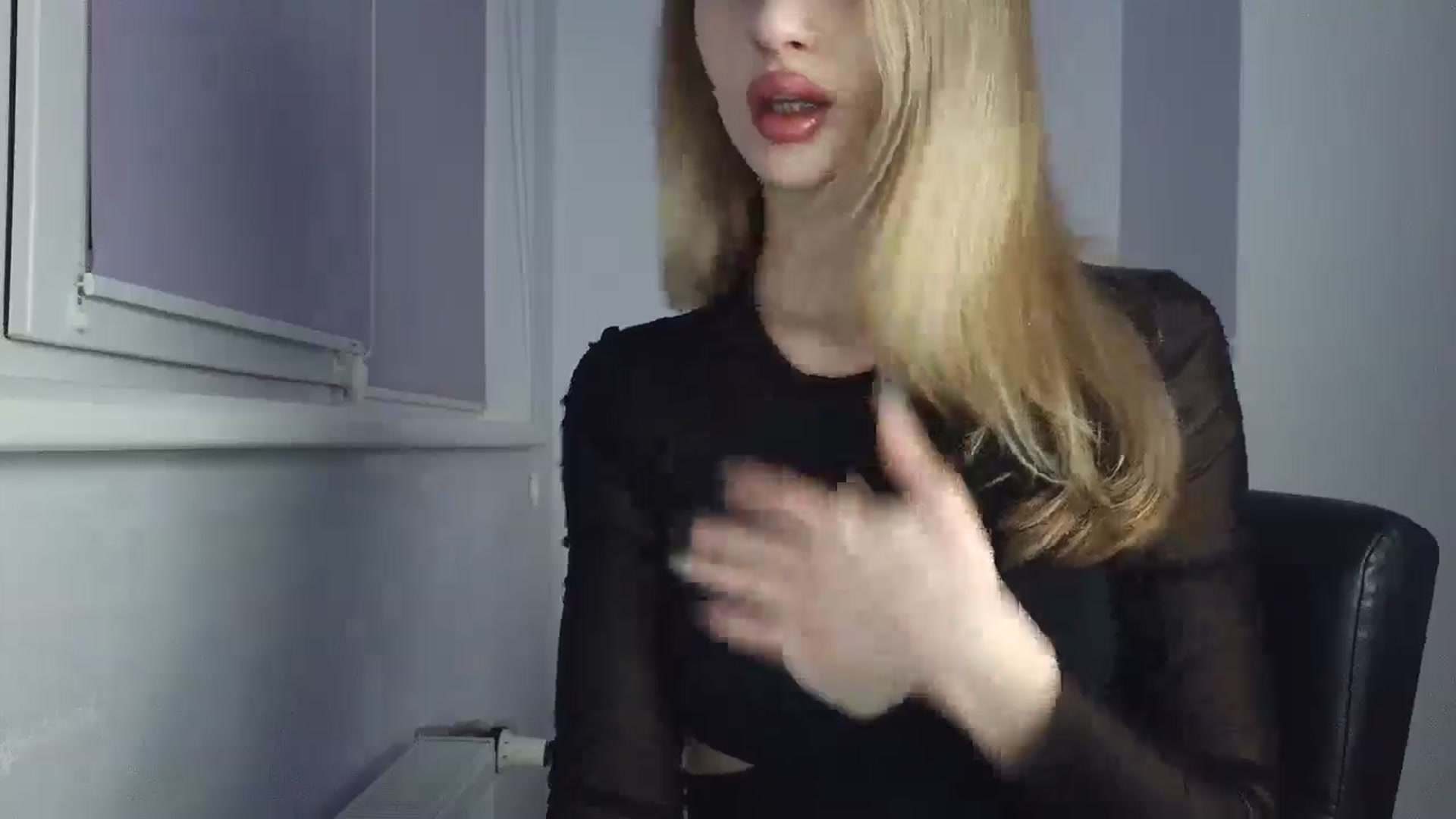 Gallery image thumbnail from MaryyCo's myfreecams stream on, 01/20/2026, 18:24 image 15 of 20
